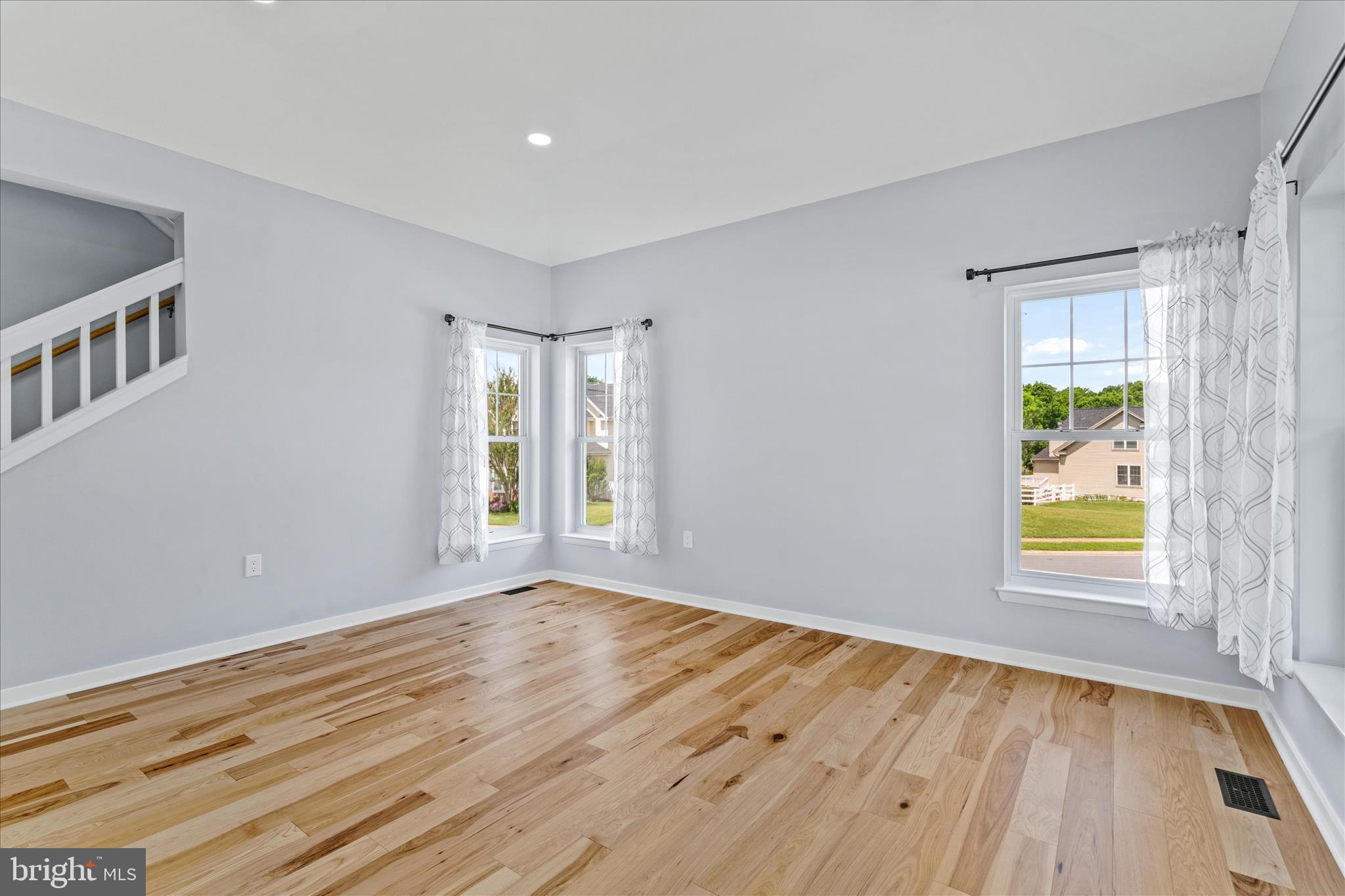 THE MEADOW AT NEW MARKET - Residential