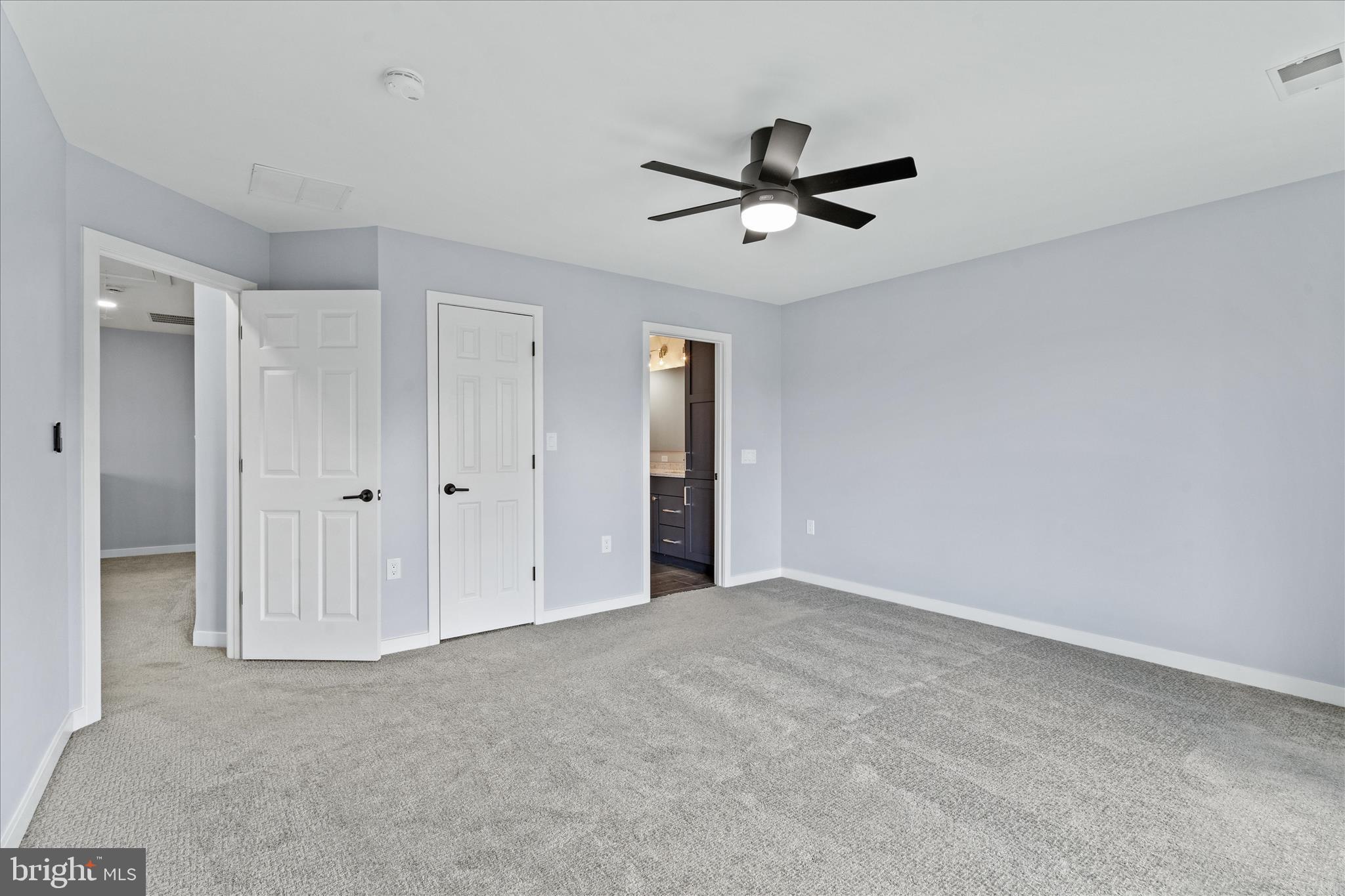 THE MEADOW AT NEW MARKET - Residential