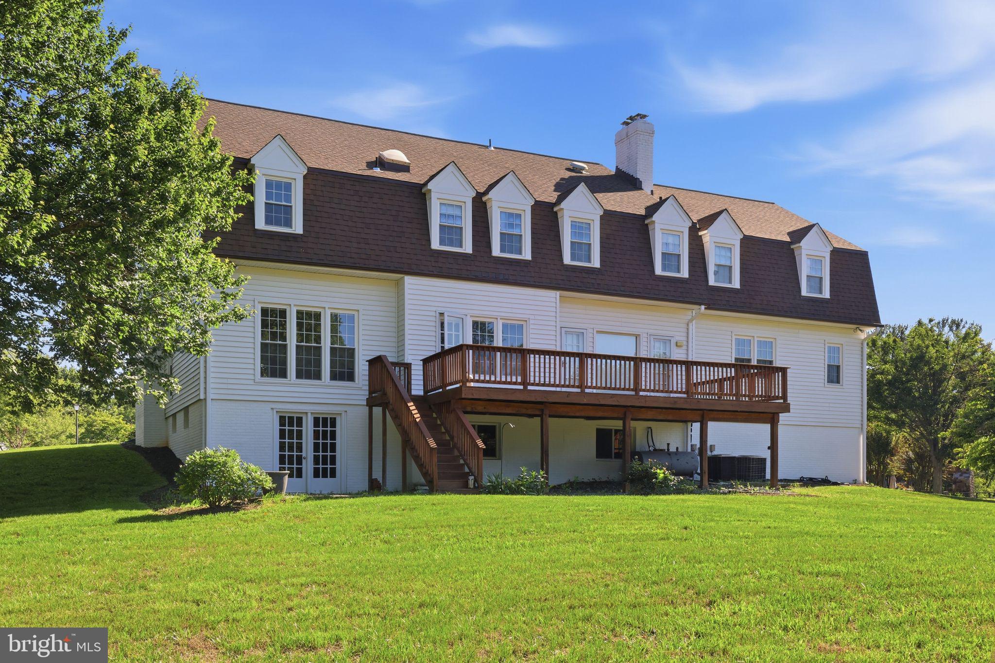 HARVEST HUNT FARM - Residential