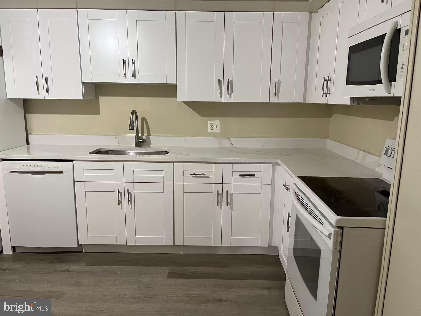 STEVENSON VILLAGE - Residential
