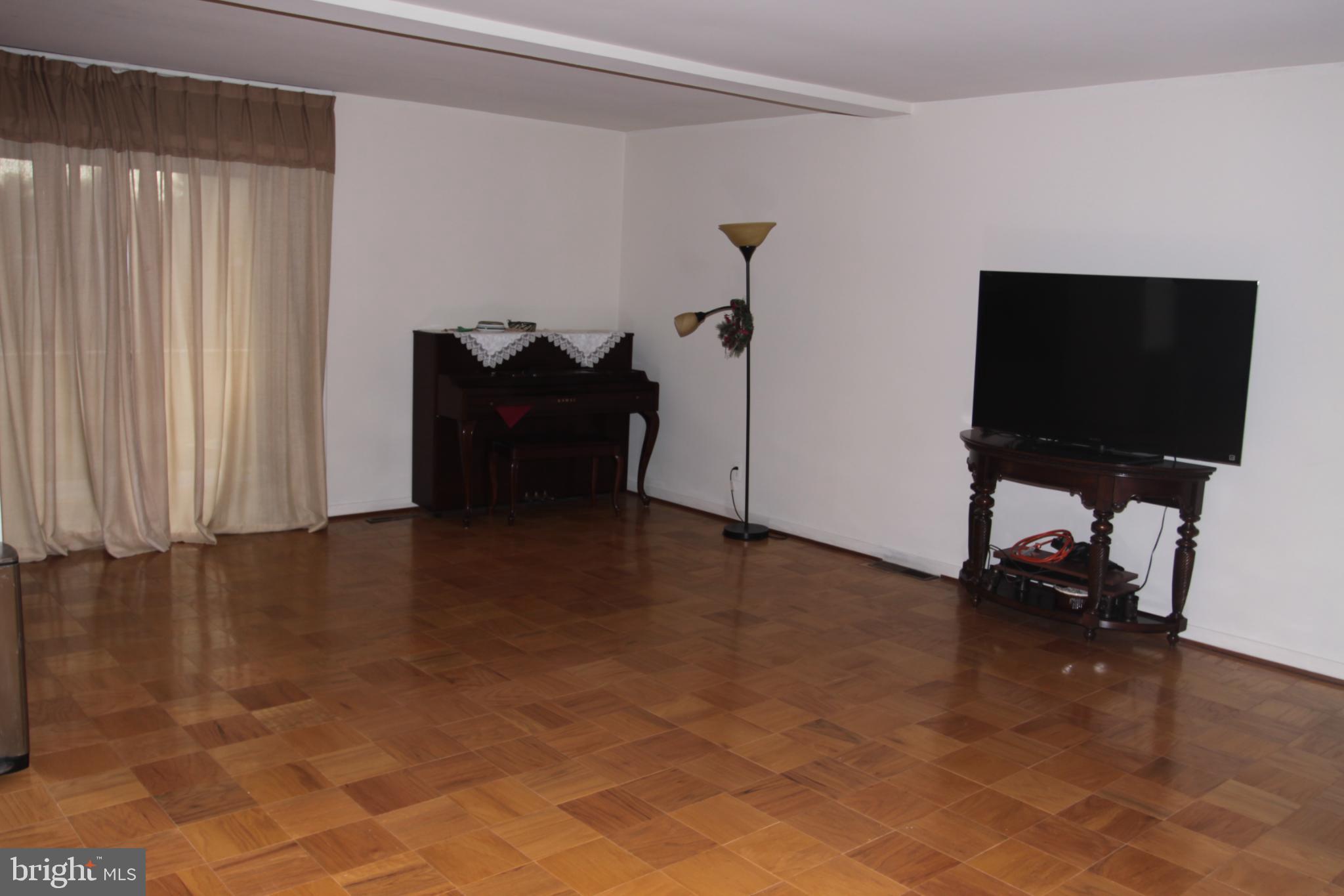 STEVENSON VILLAGE - Residential