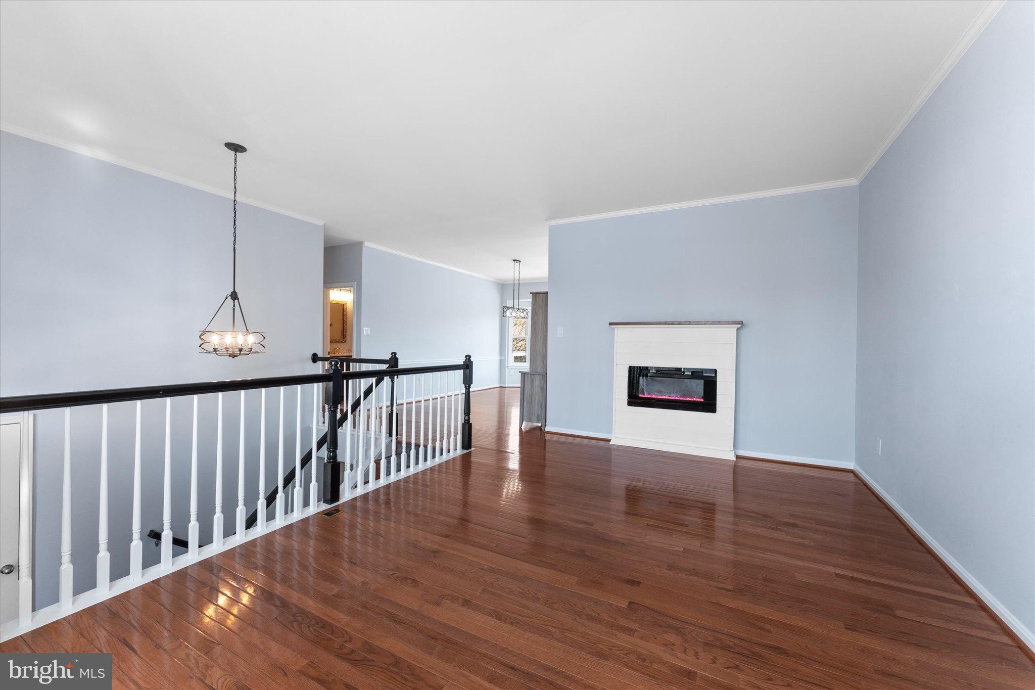 PINEBOROUGH ESTATES - Residential