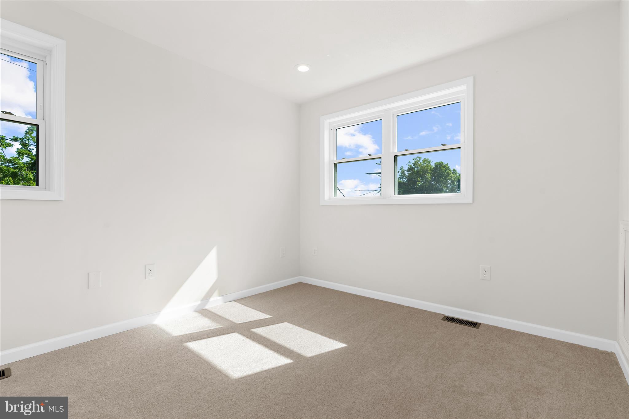SOUTHBROOK - Residential