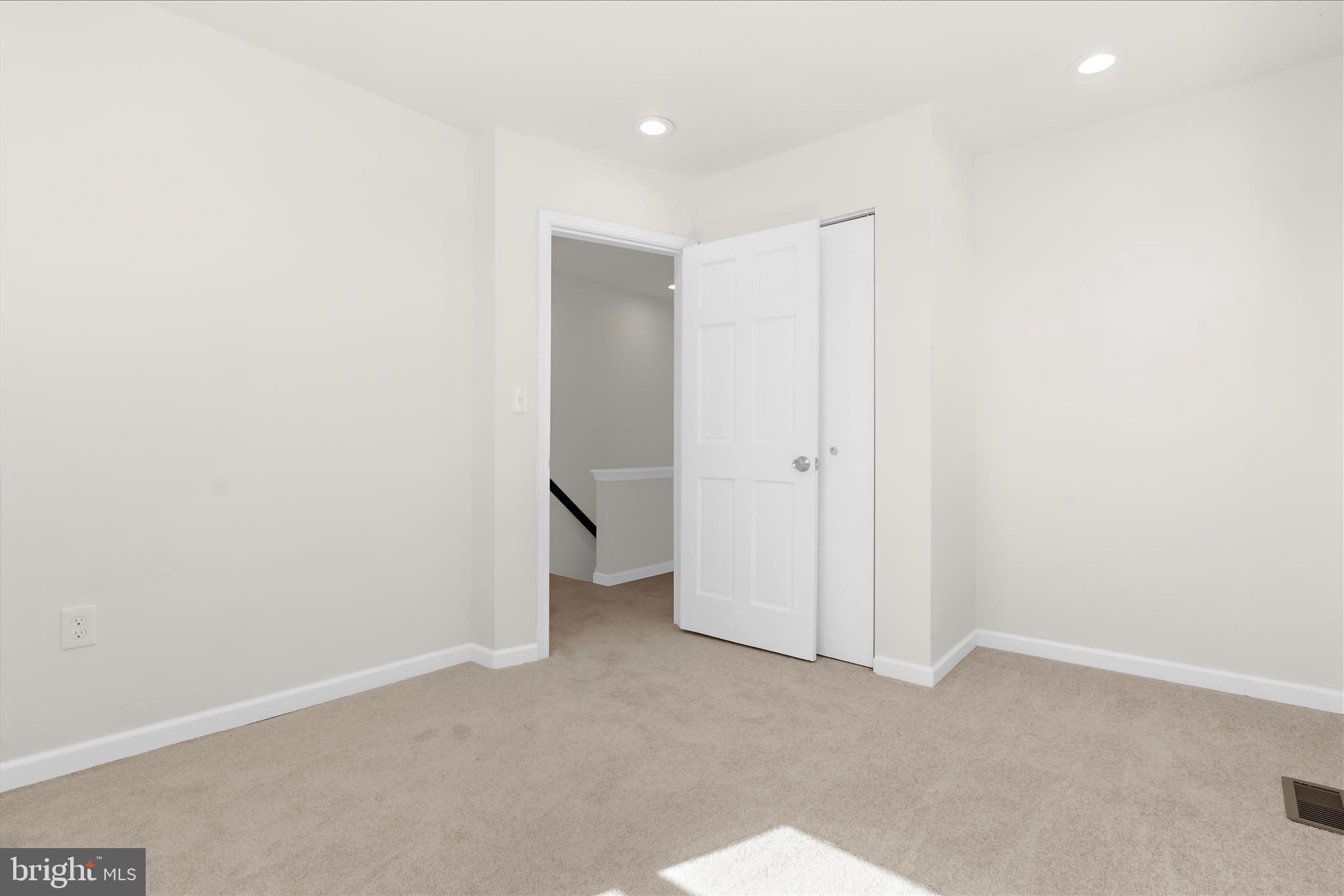SOUTHBROOK - Residential