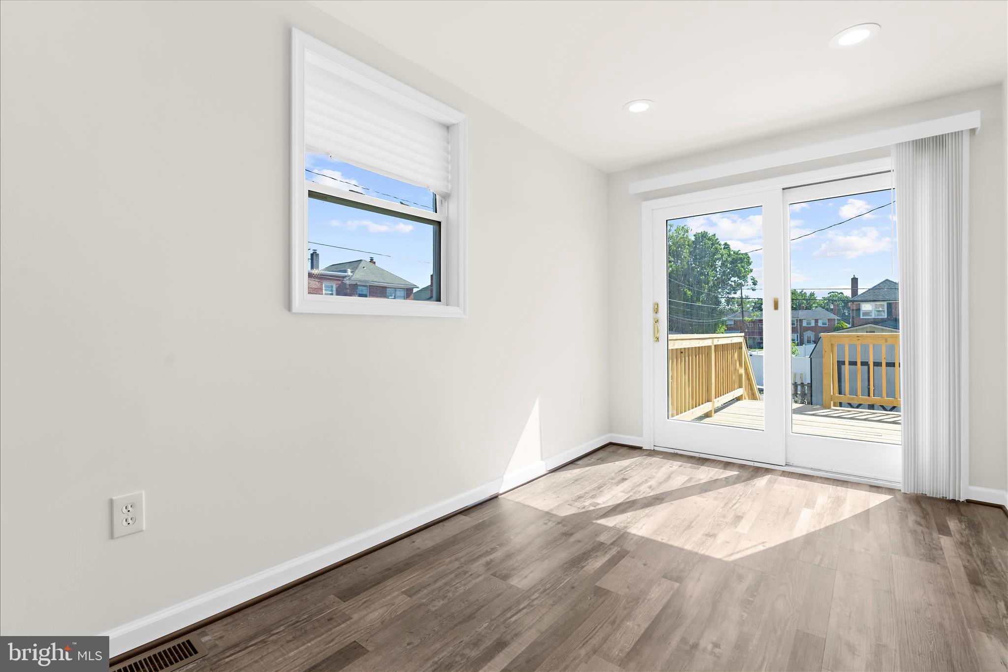 SOUTHBROOK - Residential