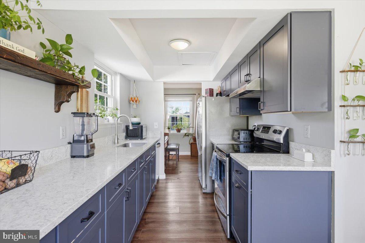 STONEY RIDGE - Residential