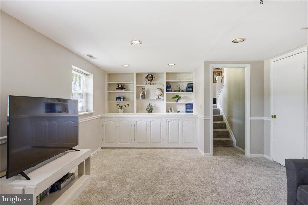 STONEY RIDGE - Residential