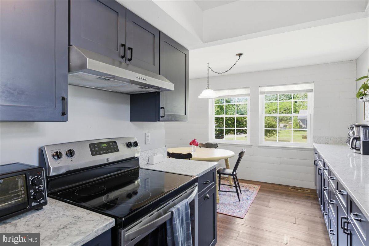 STONEY RIDGE - Residential