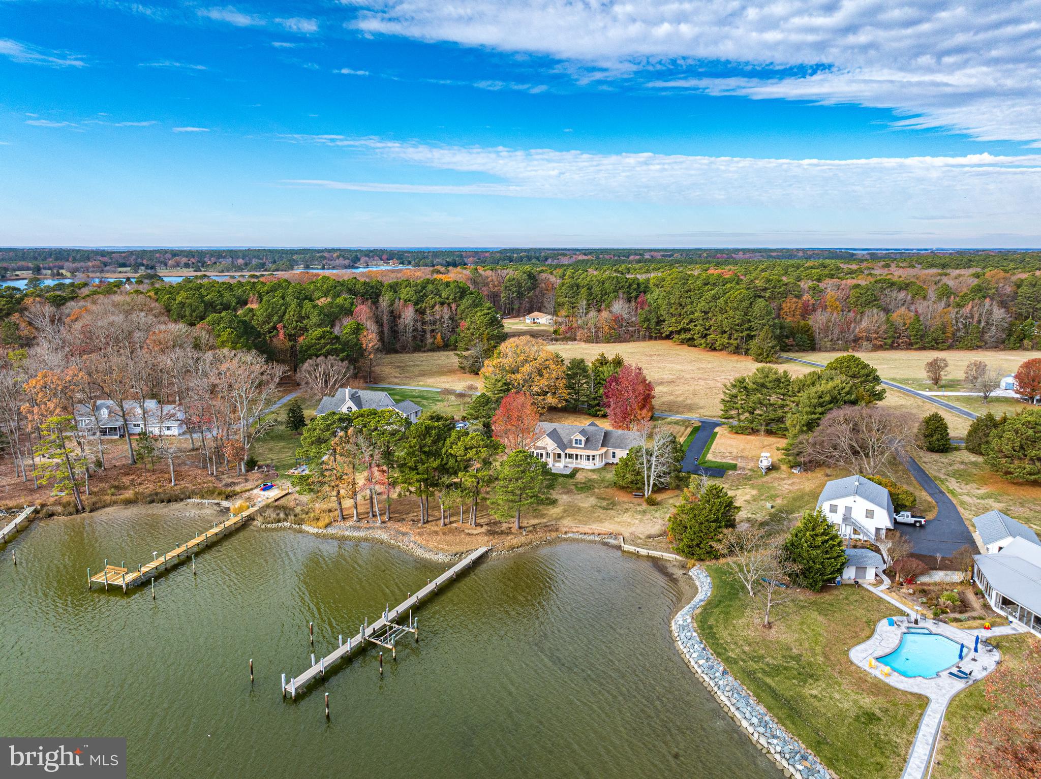 MALLARD POINT - Residential
