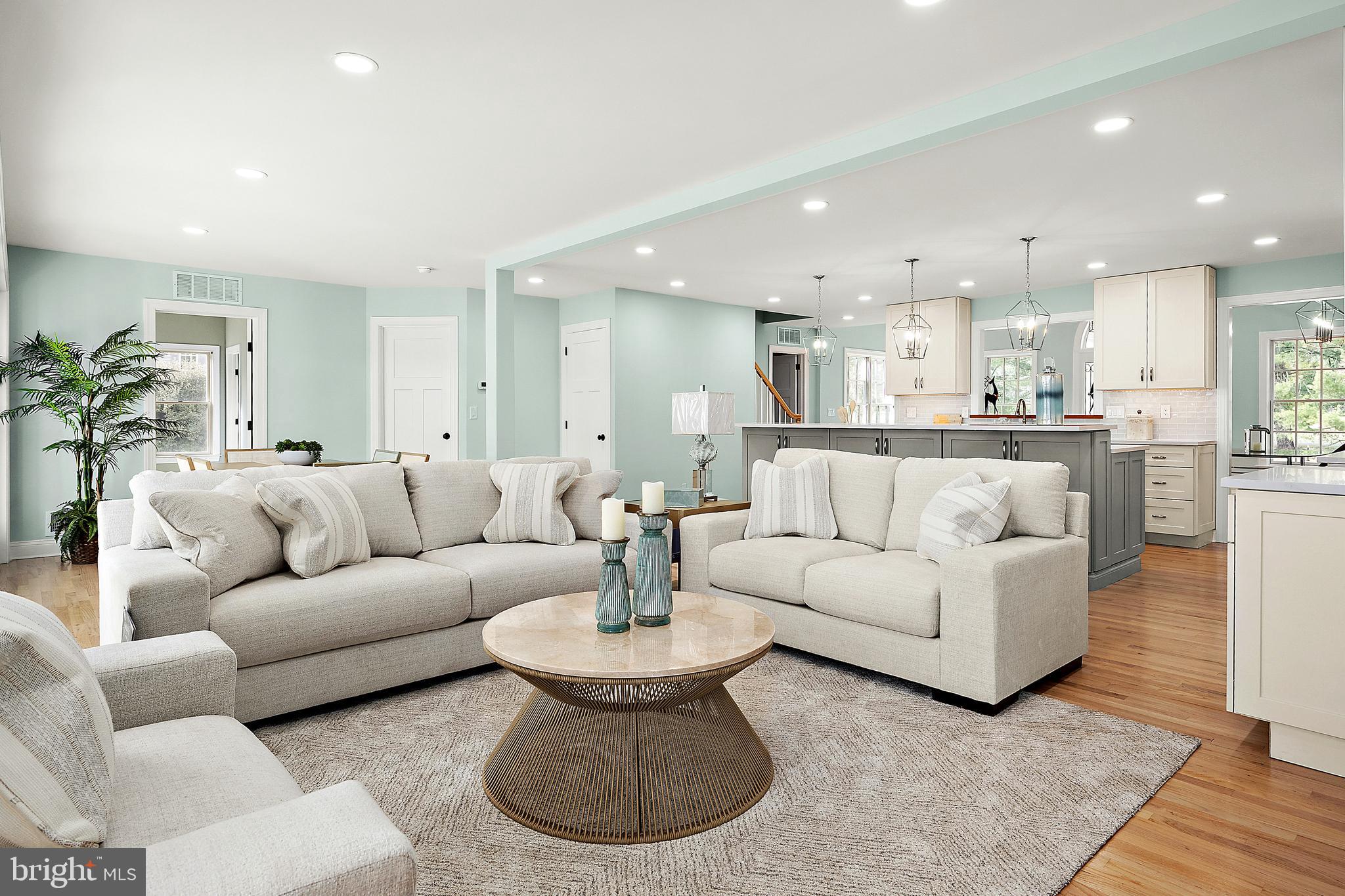 MALLARD POINT - Residential