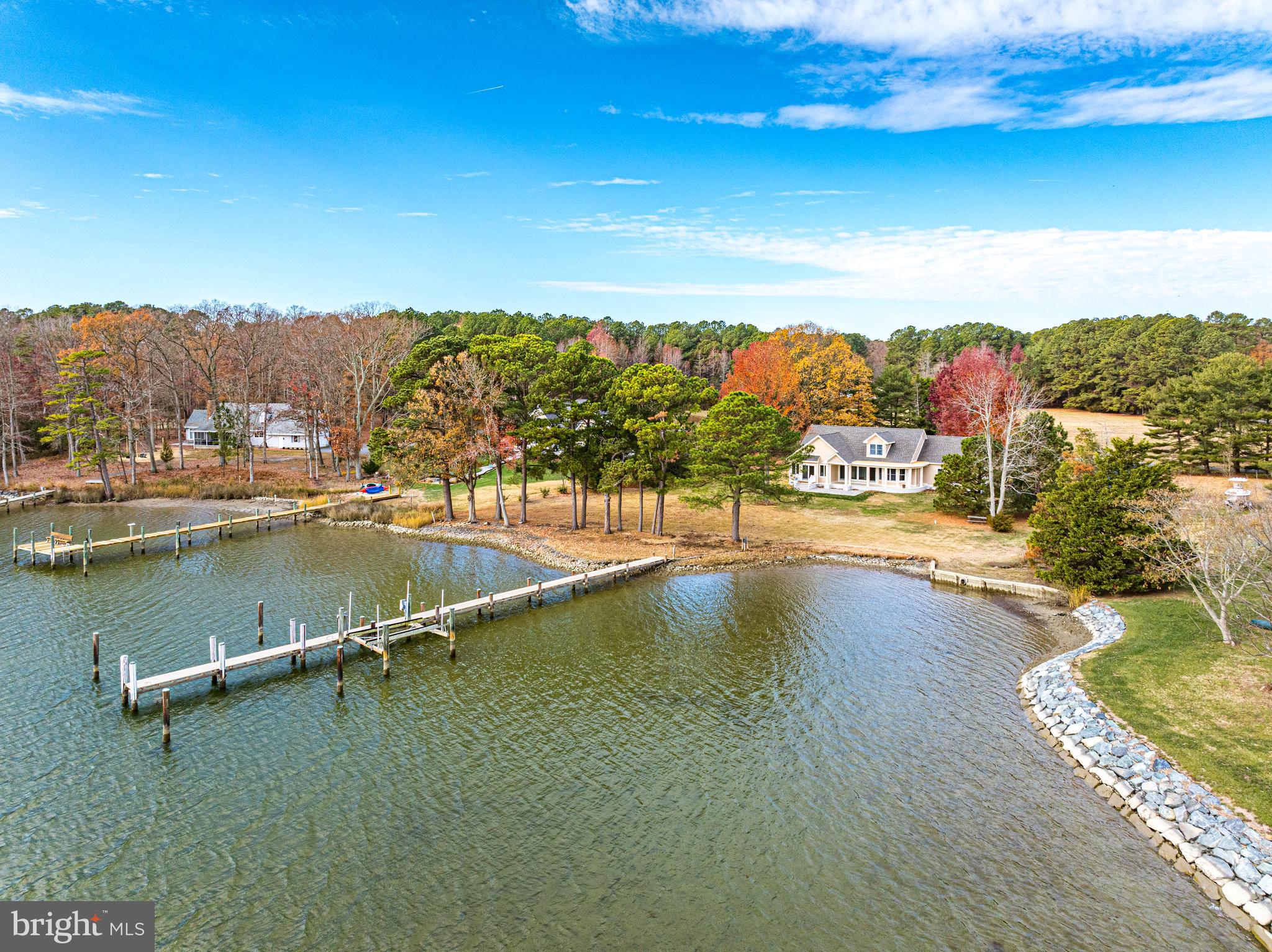 MALLARD POINT - Residential