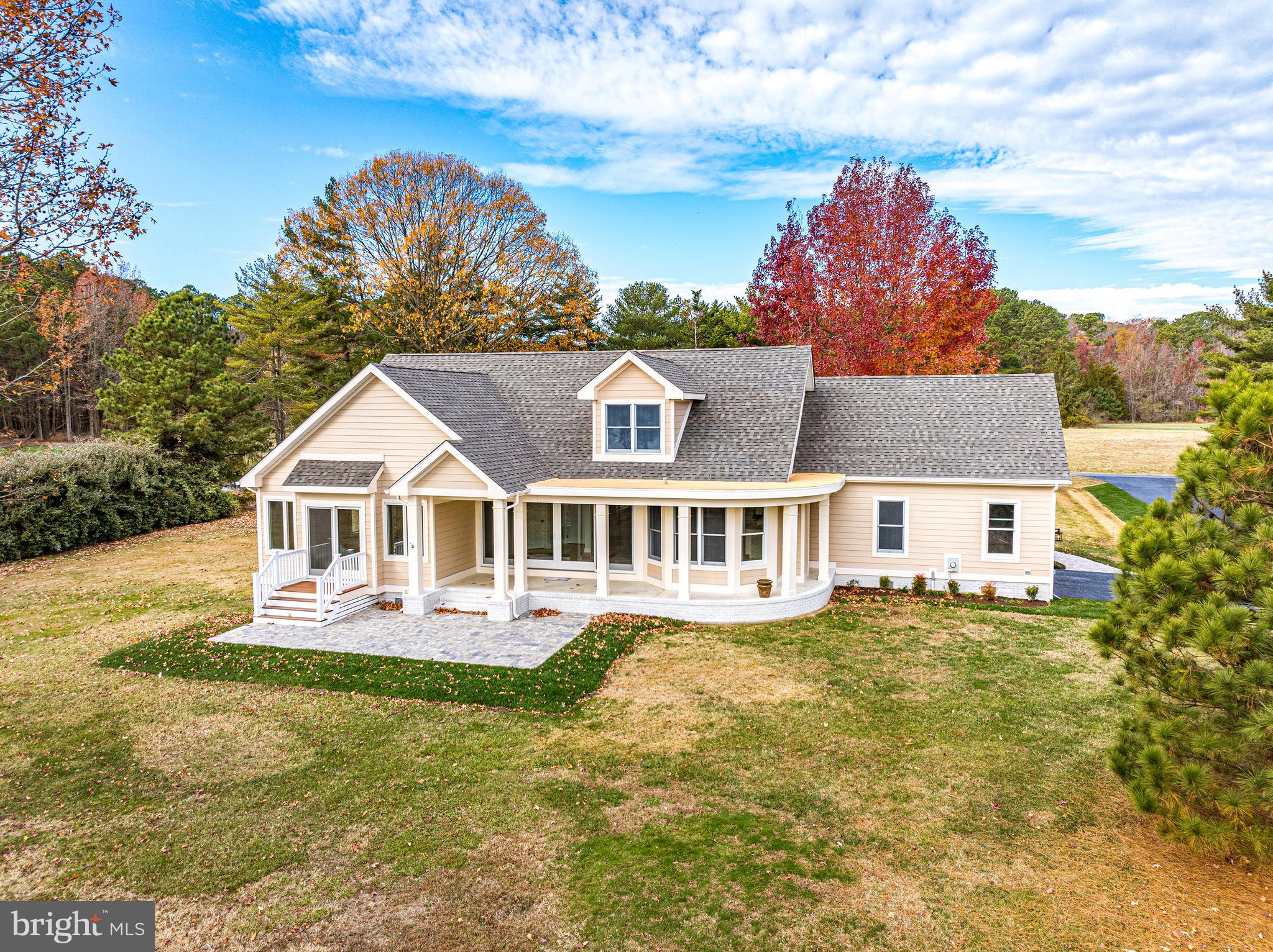 MALLARD POINT - Residential