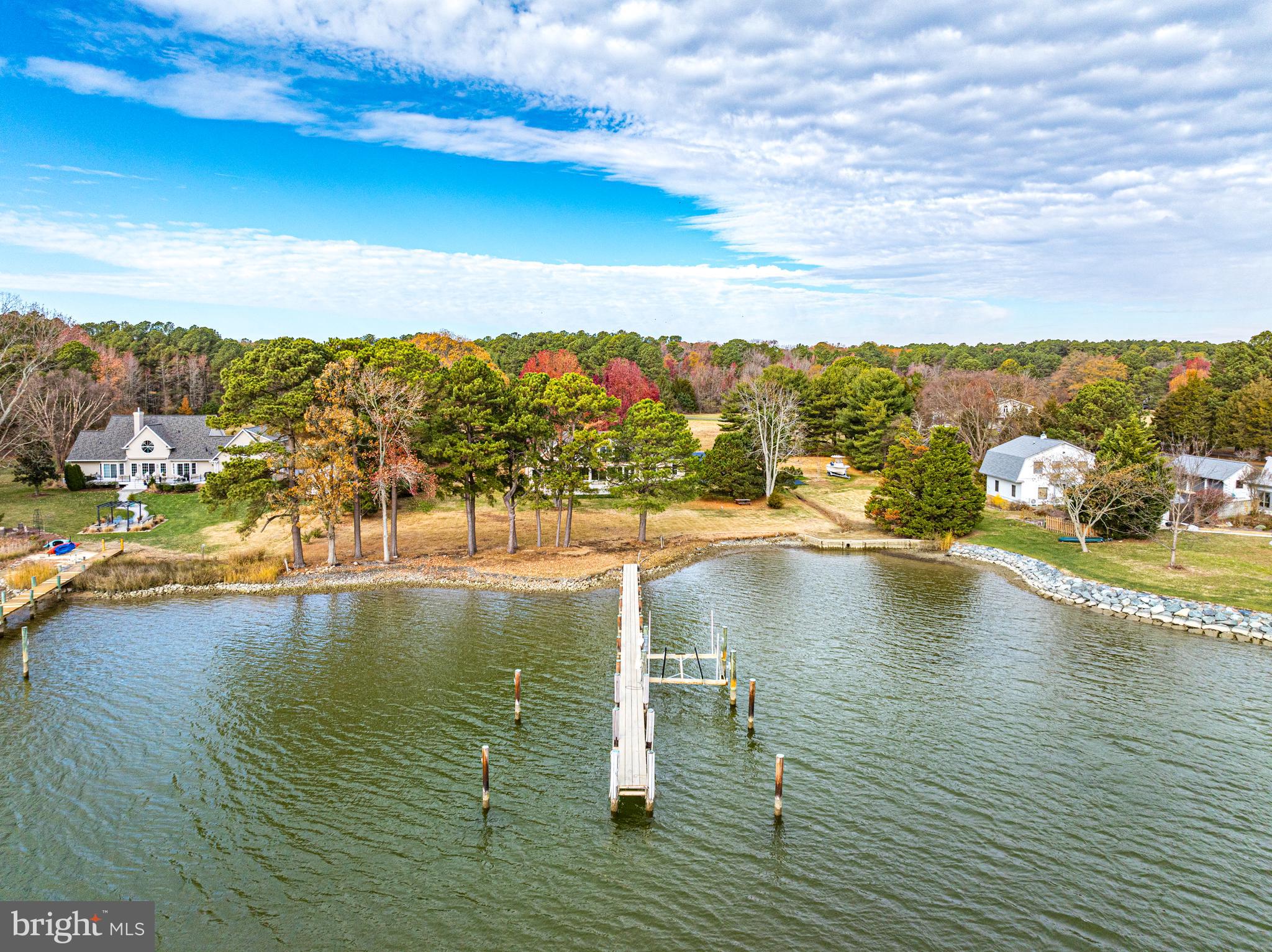 MALLARD POINT - Residential