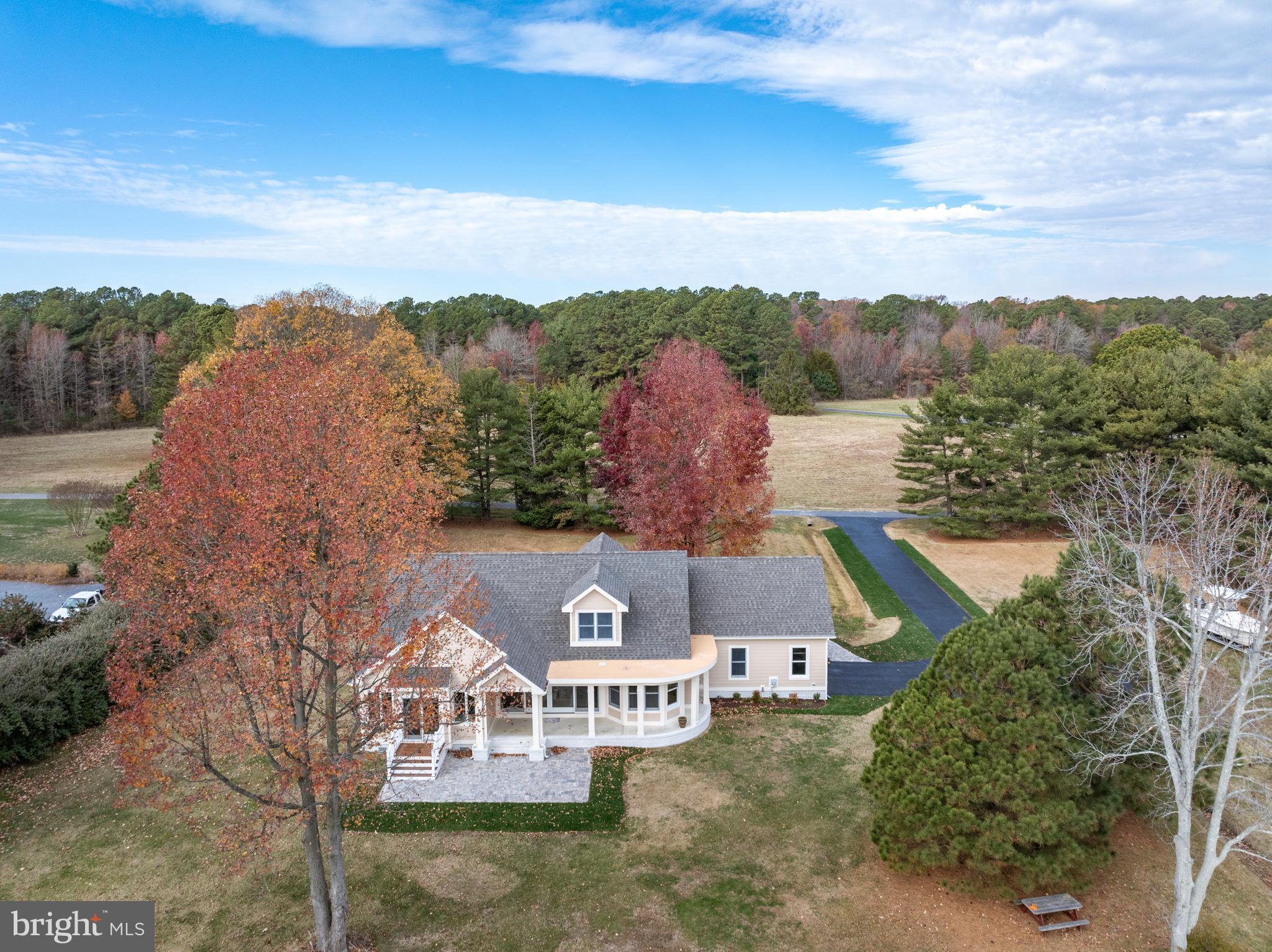 MALLARD POINT - Residential