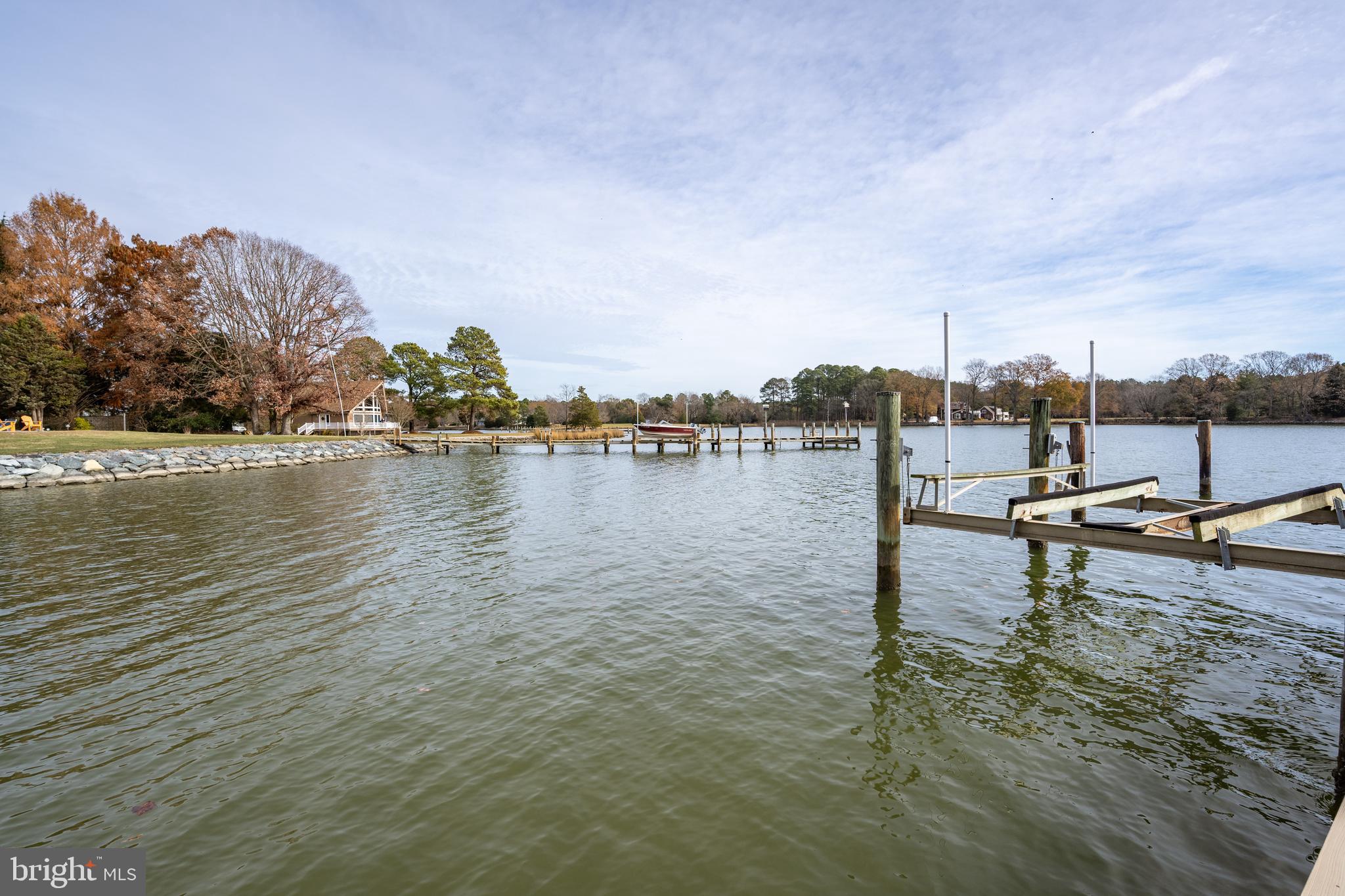 MALLARD POINT - Residential