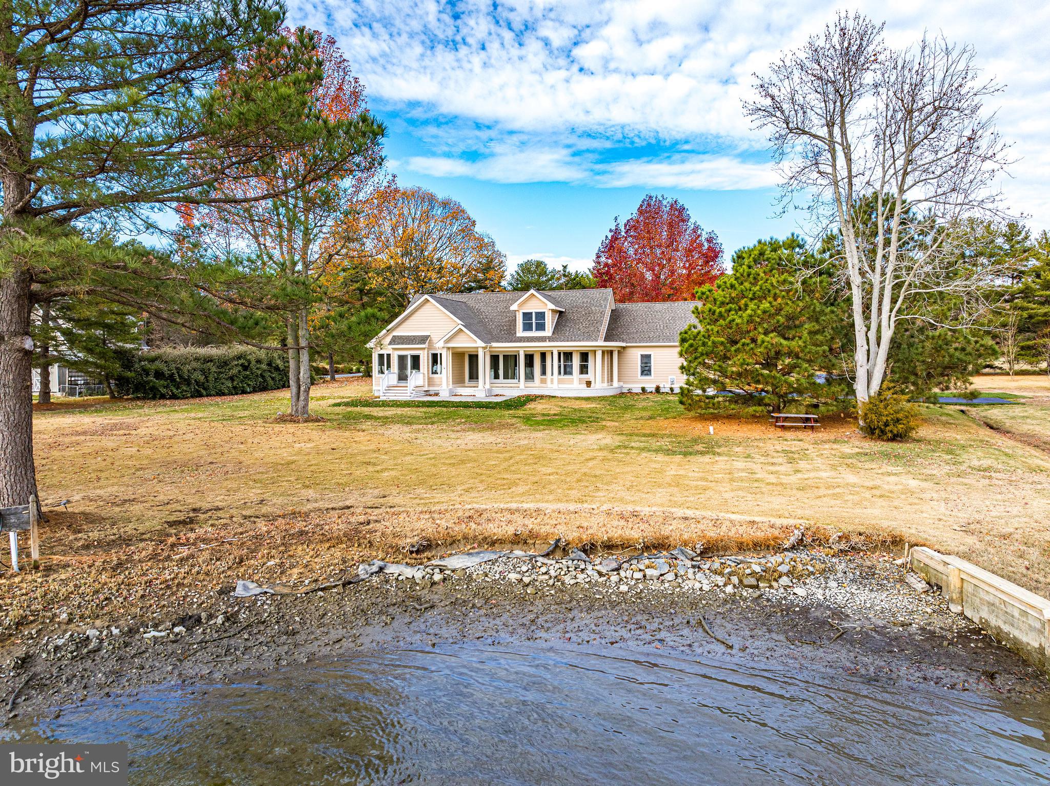 MALLARD POINT - Residential