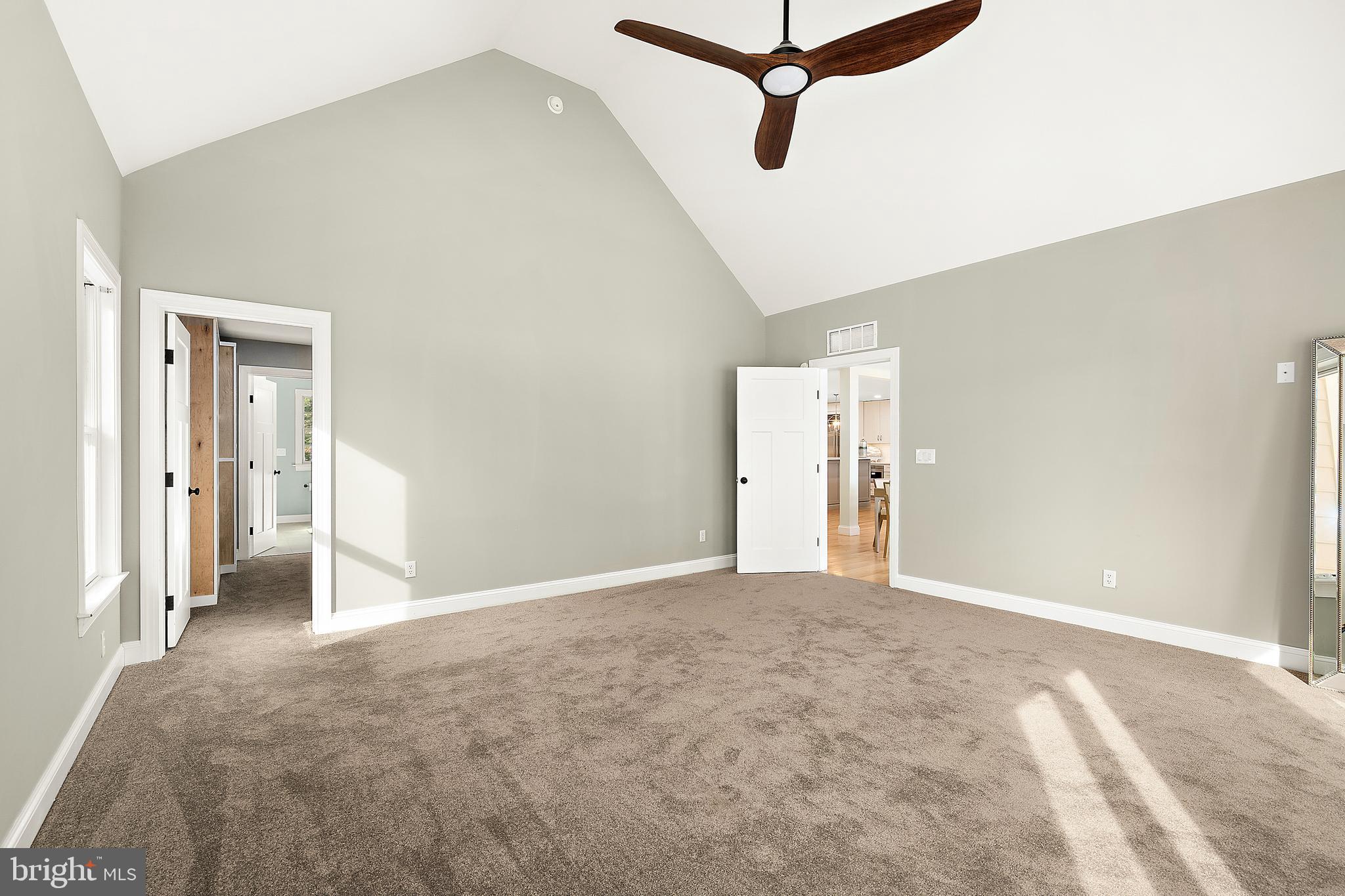 MALLARD POINT - Residential