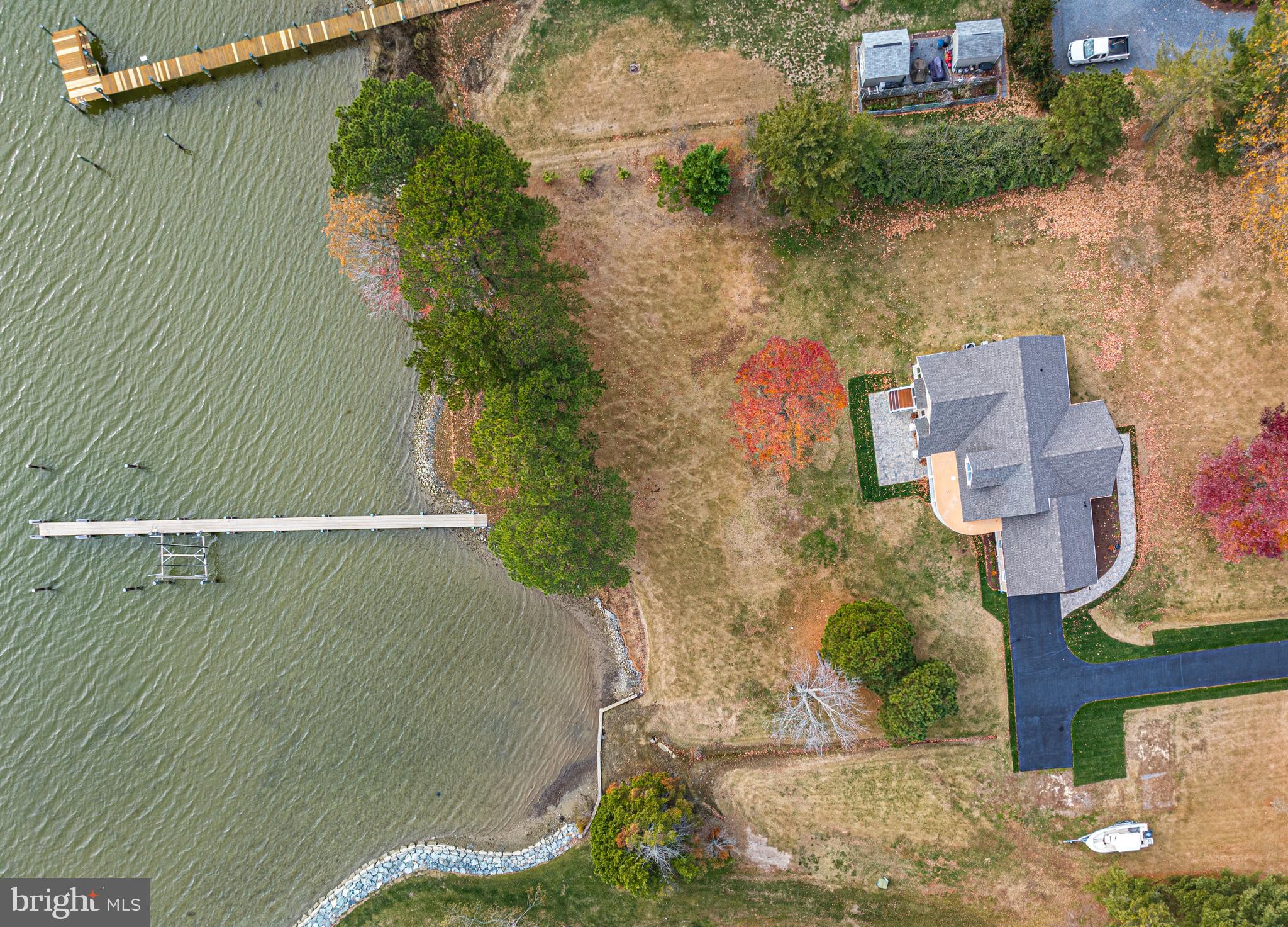 MALLARD POINT - Residential