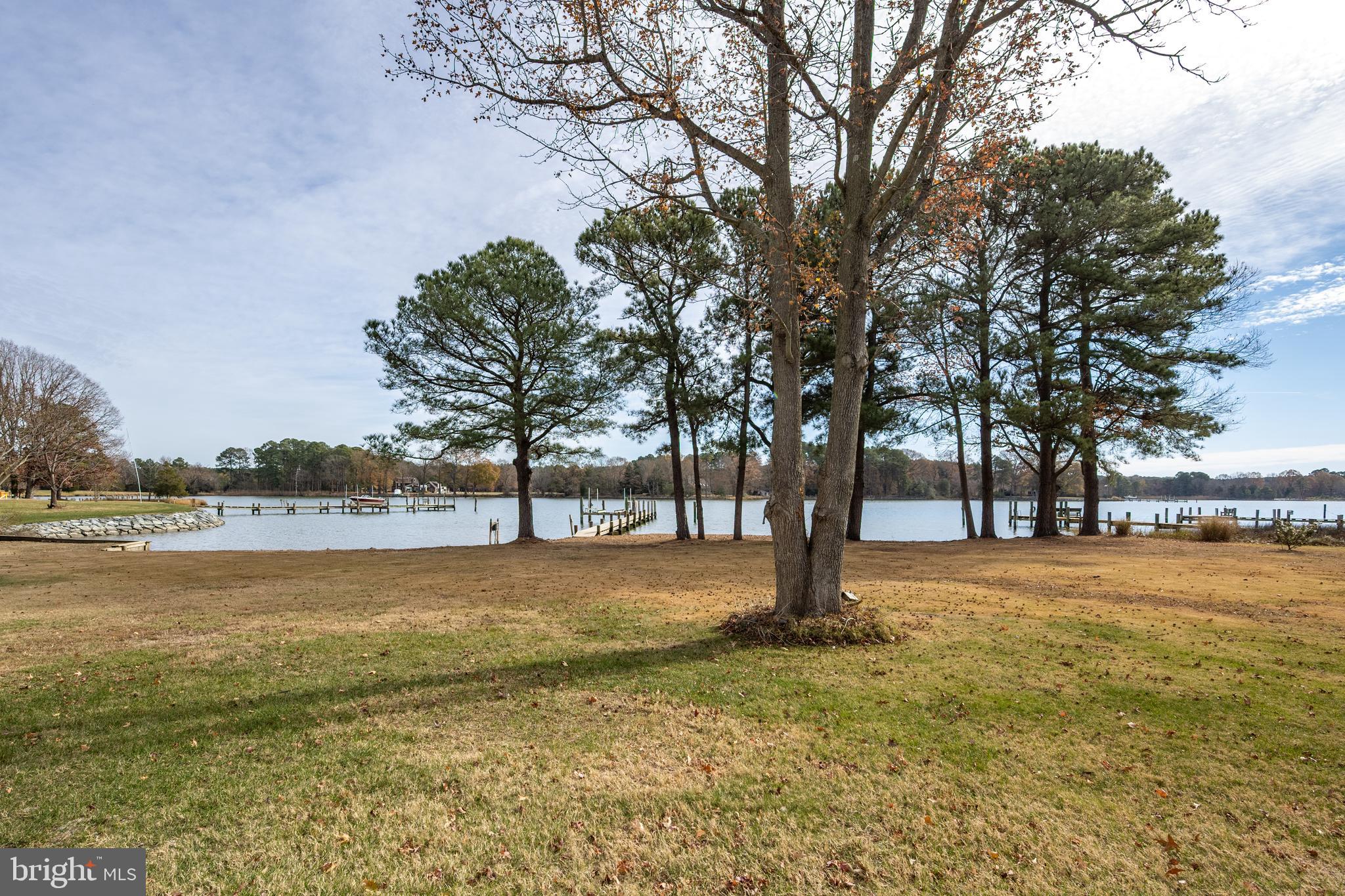 MALLARD POINT - Residential