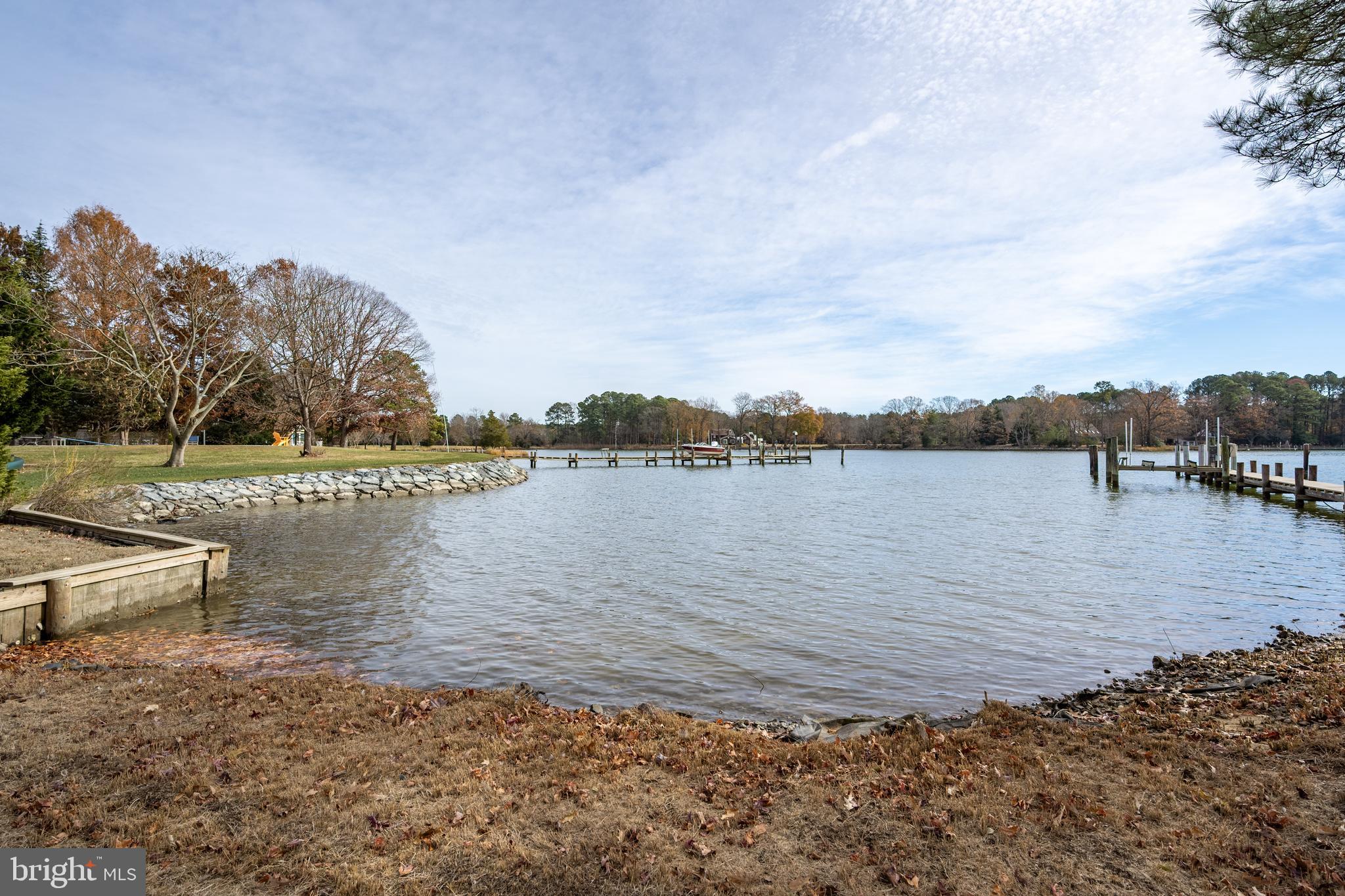 MALLARD POINT - Residential
