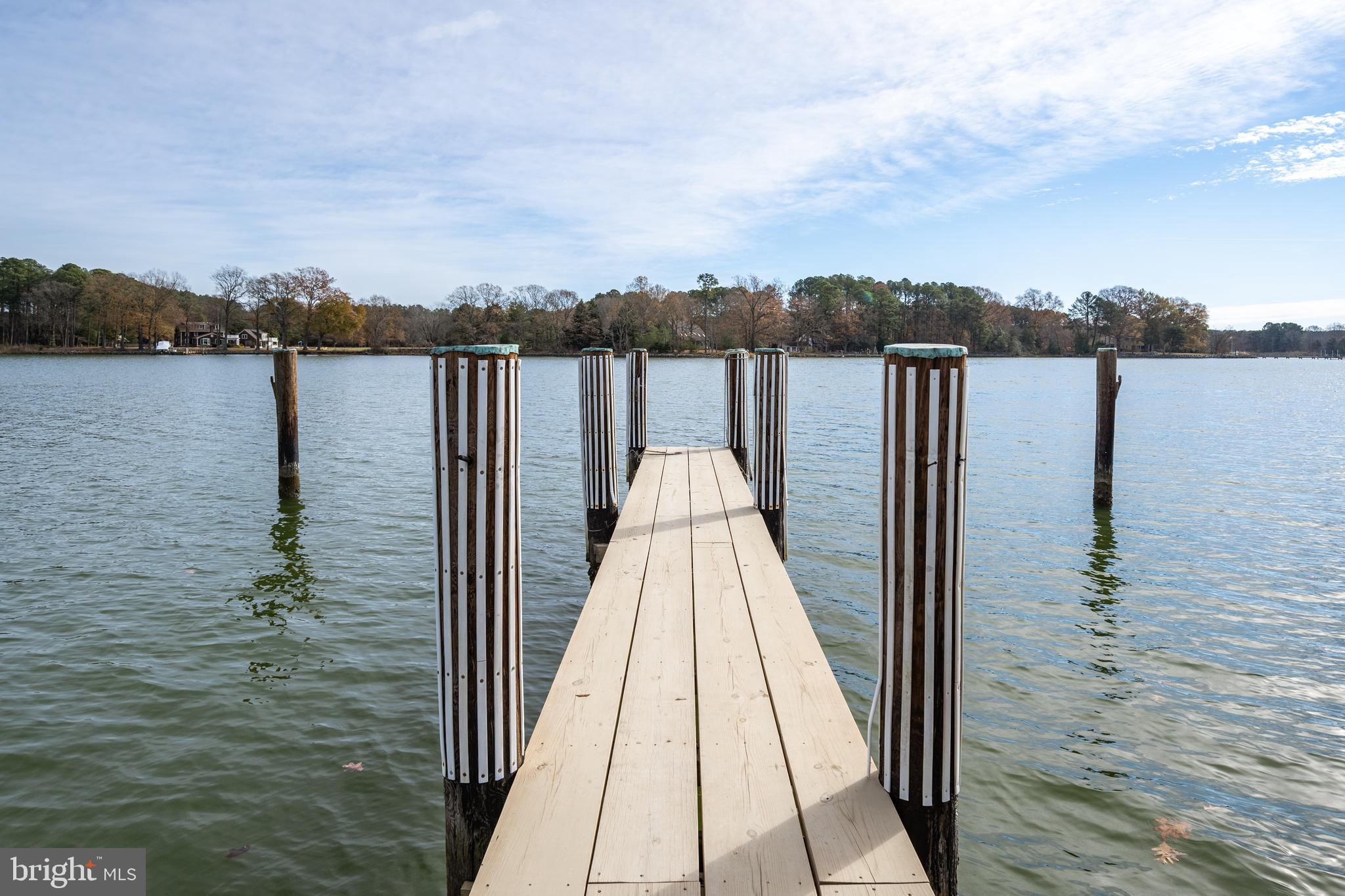 MALLARD POINT - Residential