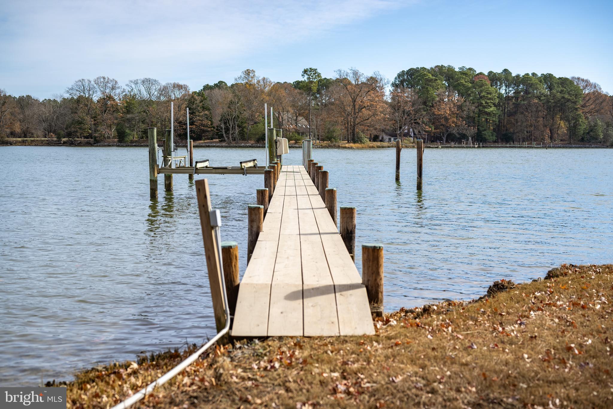 MALLARD POINT - Residential