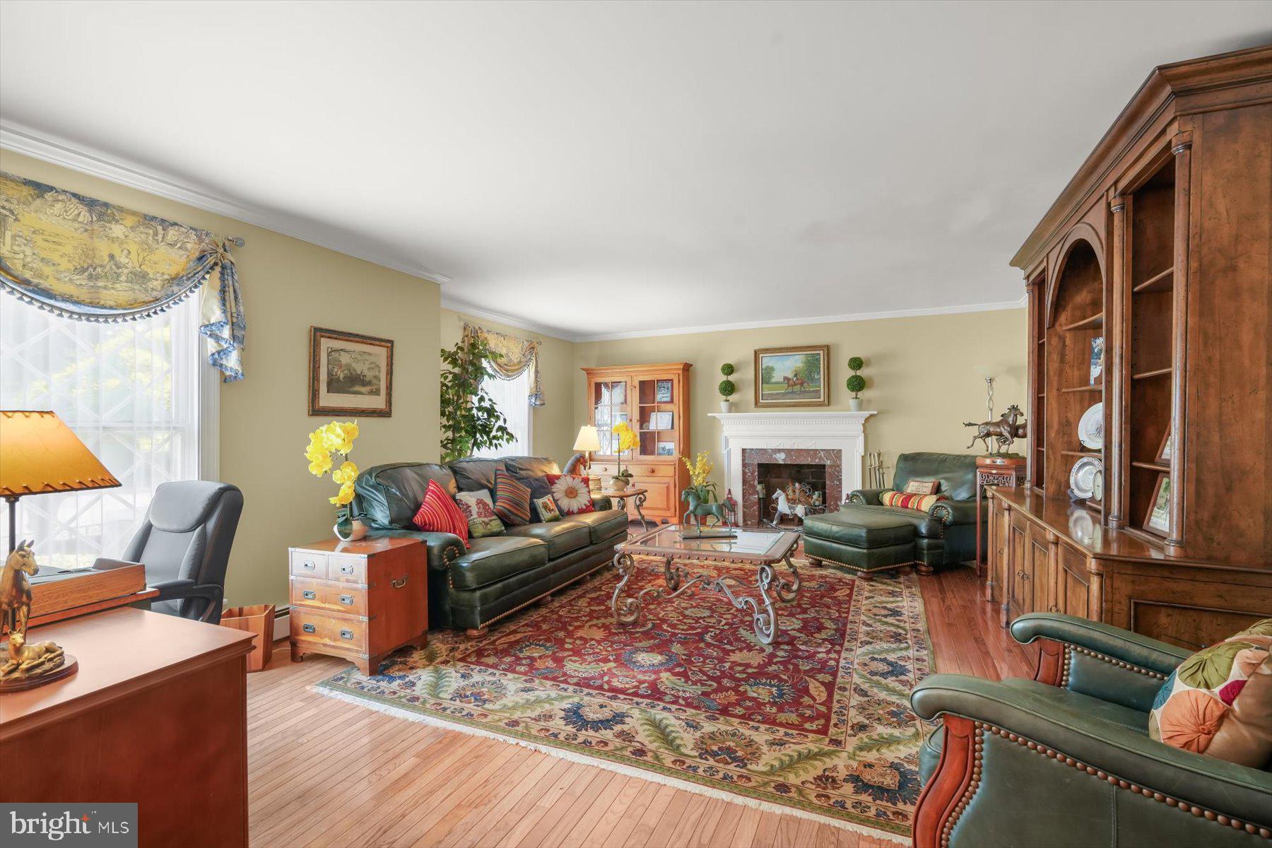 LOCUST GROVE ESTATES SUB - Residential