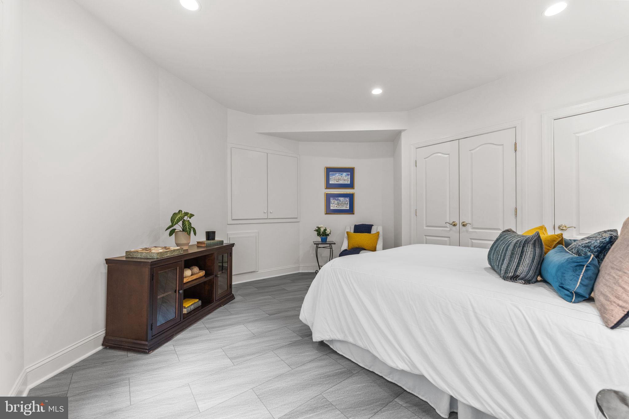OAK HILL RESERVE - Residential