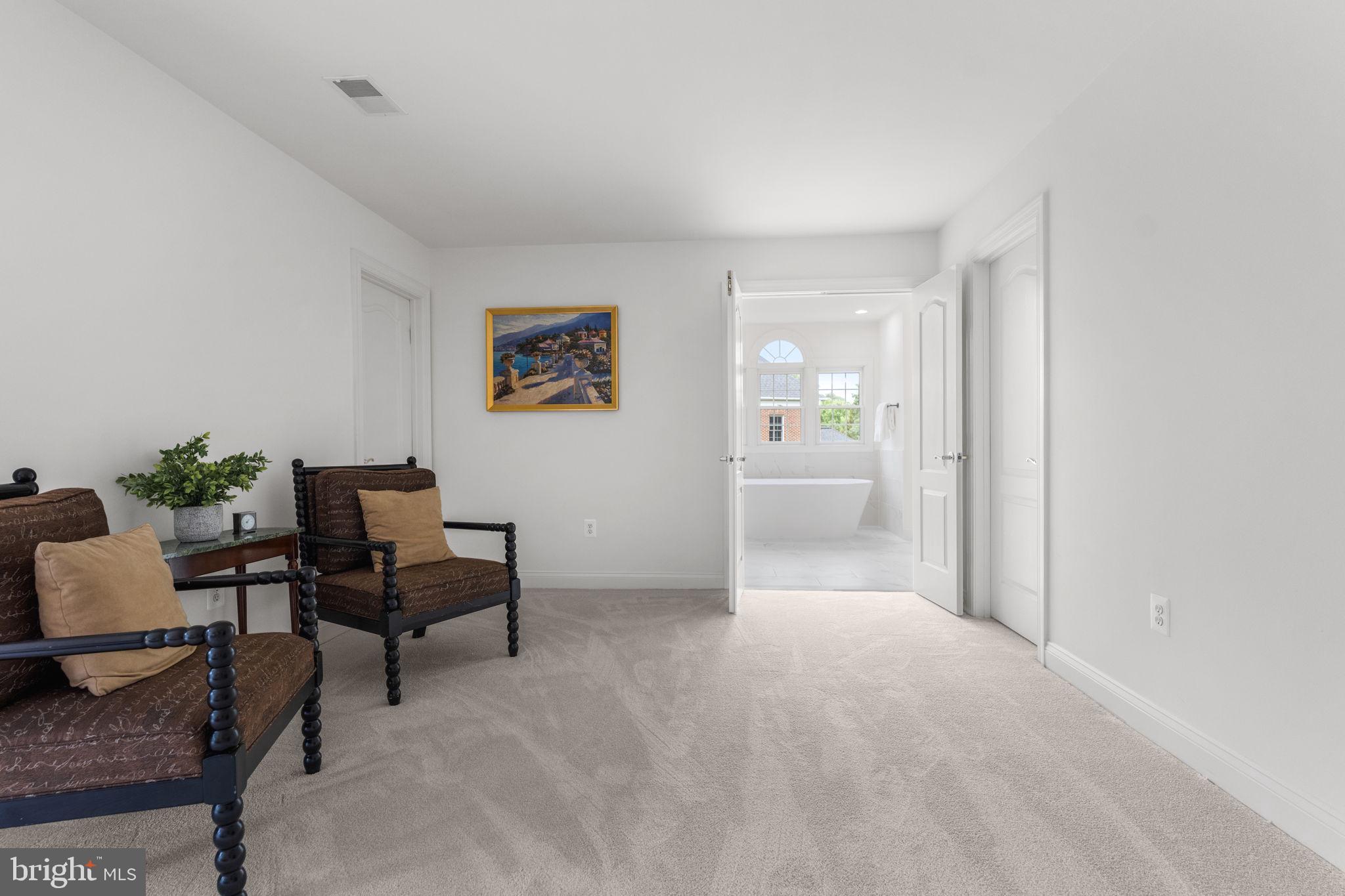 OAK HILL RESERVE - Residential