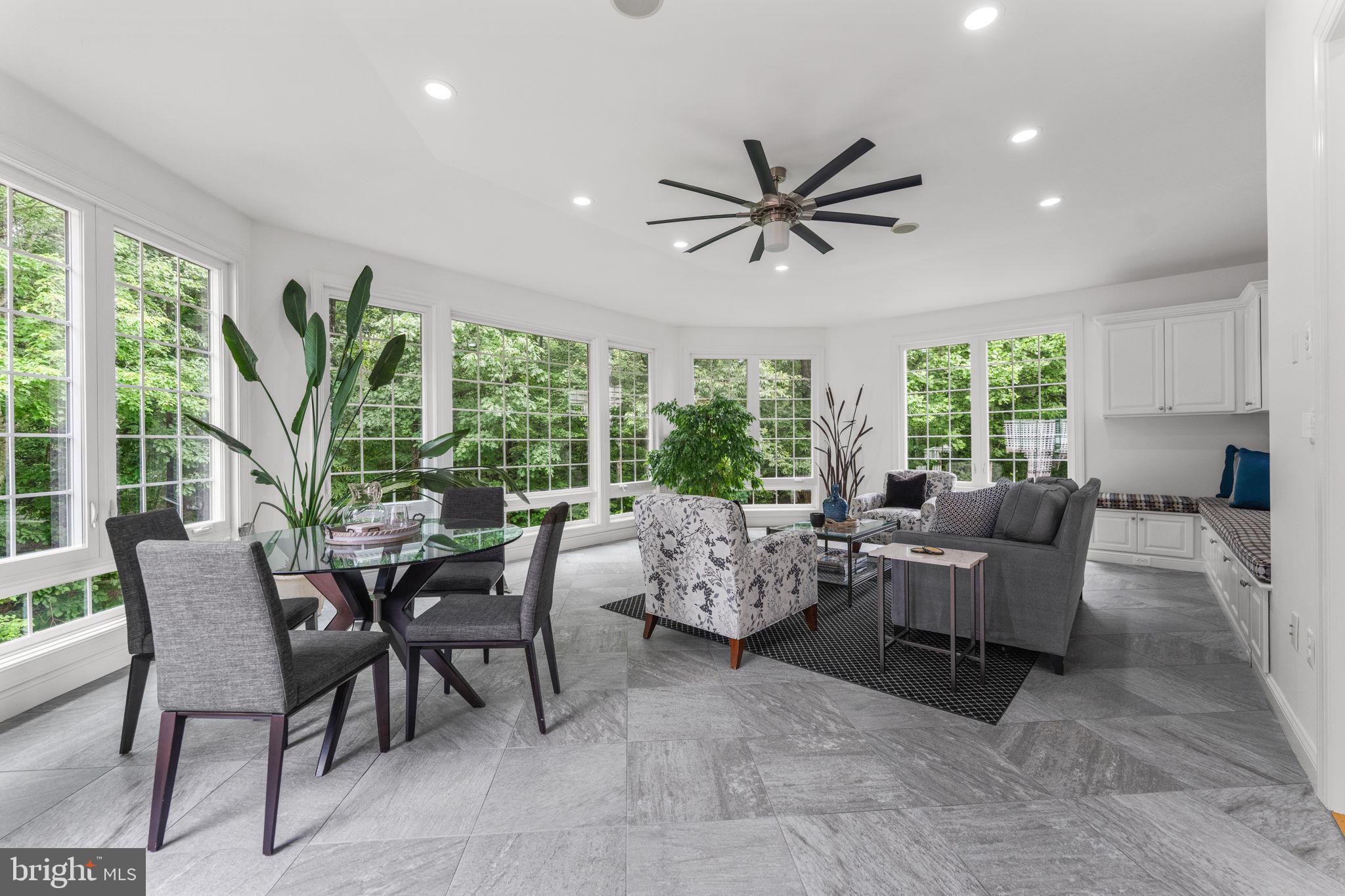 OAK HILL RESERVE - Residential