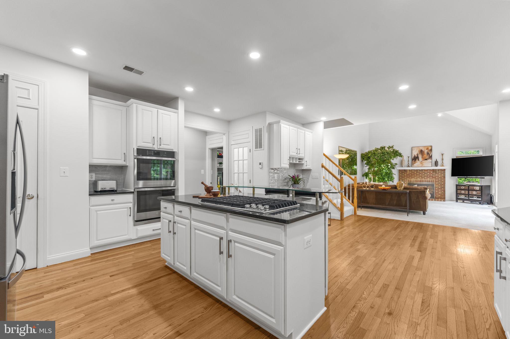 OAK HILL RESERVE - Residential