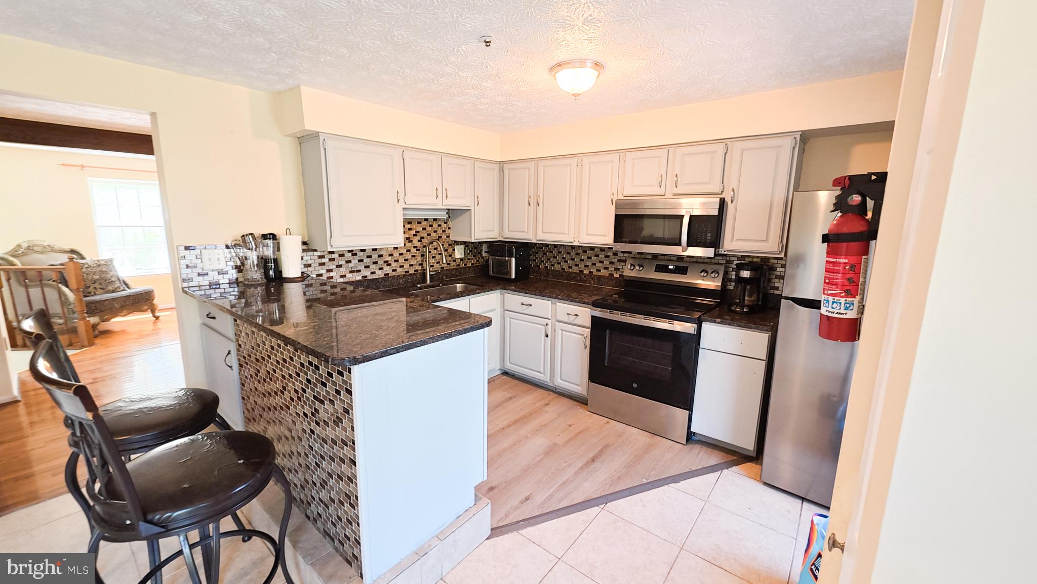 INDIAN CREEK - Residential