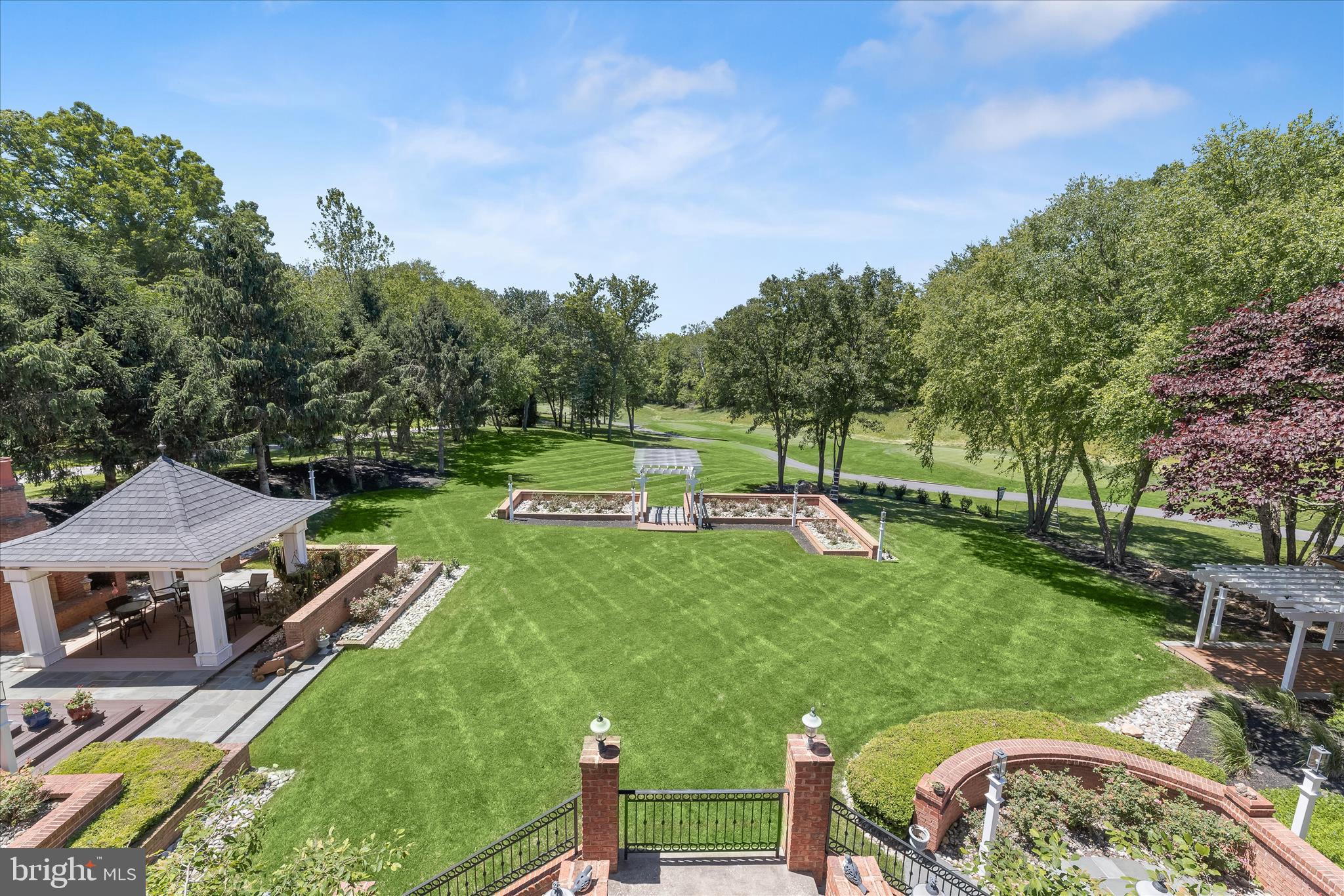 CATTAIL CREEK COUNTRY CLUB - Residential