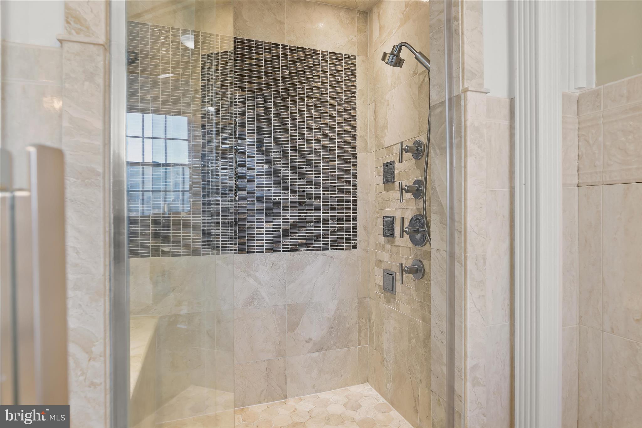 CATTAIL CREEK COUNTRY CLUB - Residential
