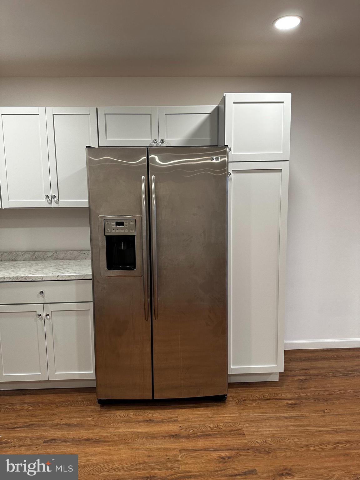 LEES PARKE - Residential Lease