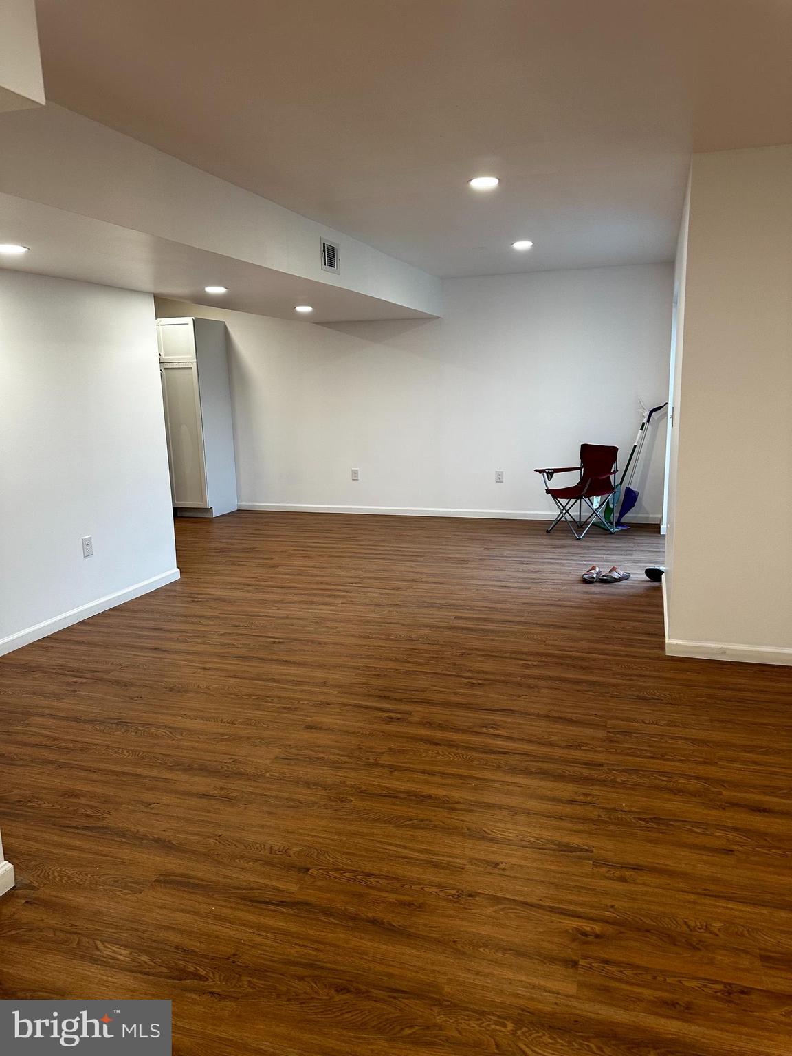 LEES PARKE - Residential Lease