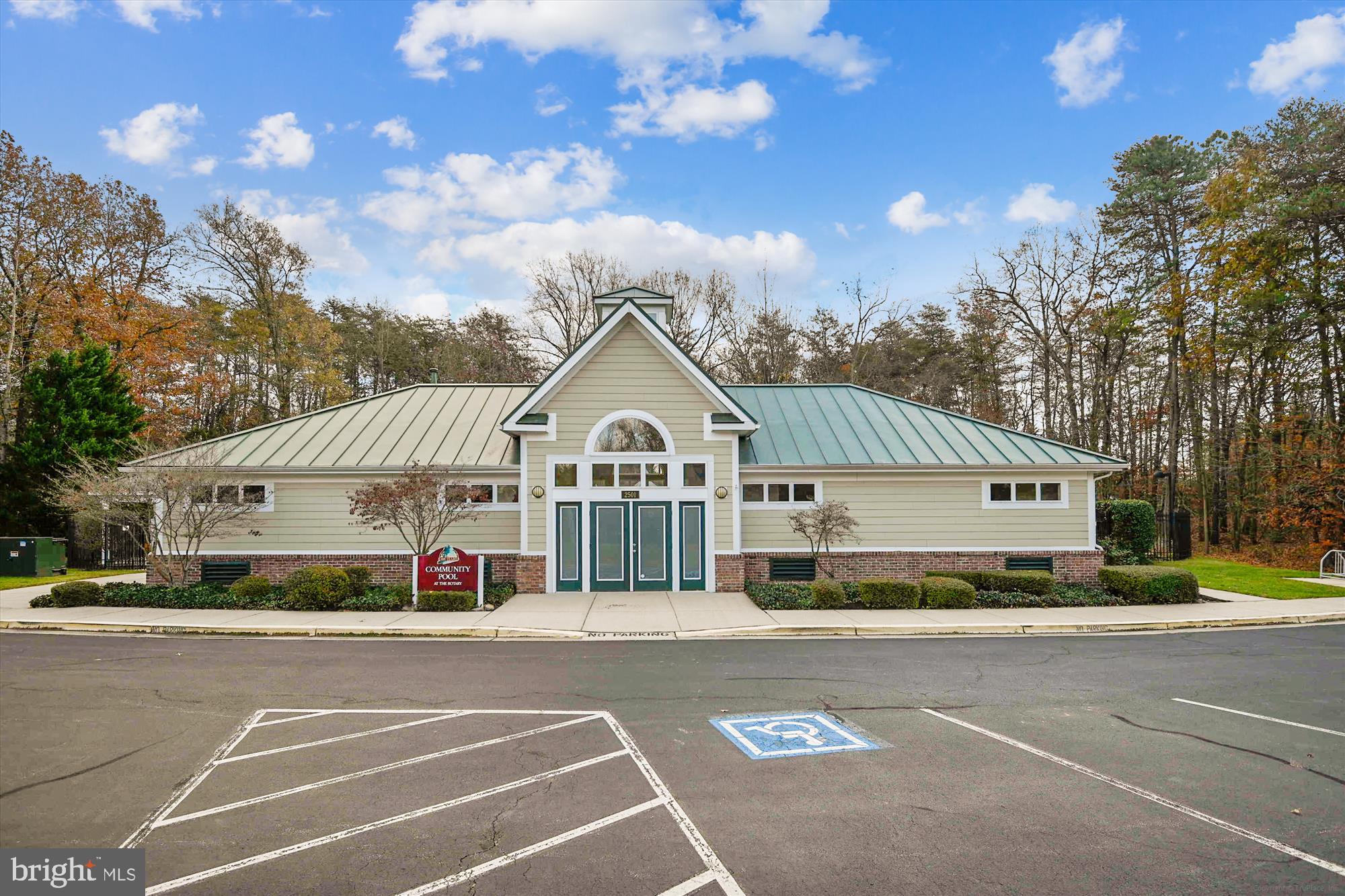 CEDAR RIDGE - Residential