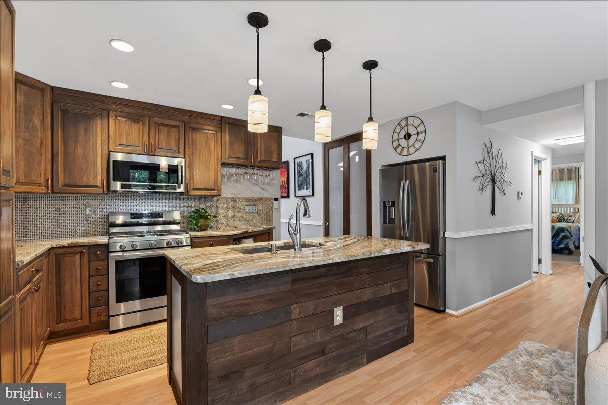 SOUTHERN GROVE - Residential