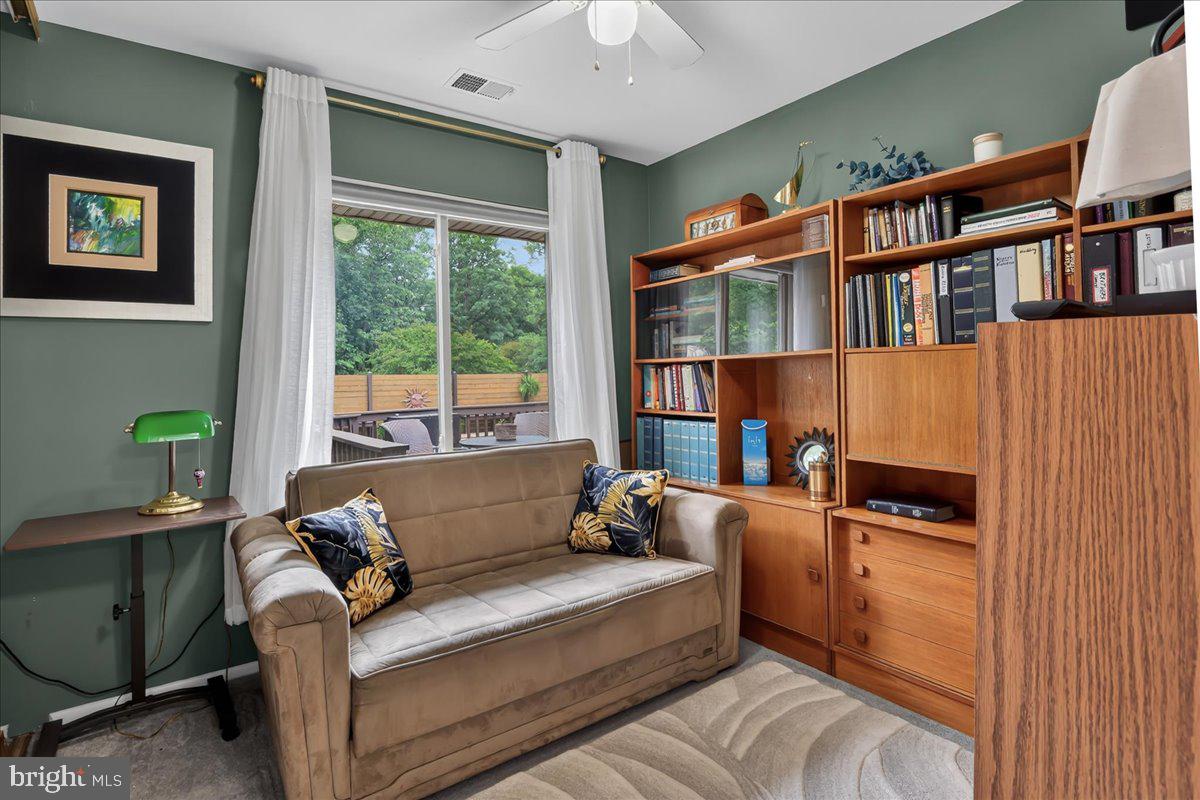 SOUTHERN GROVE - Residential