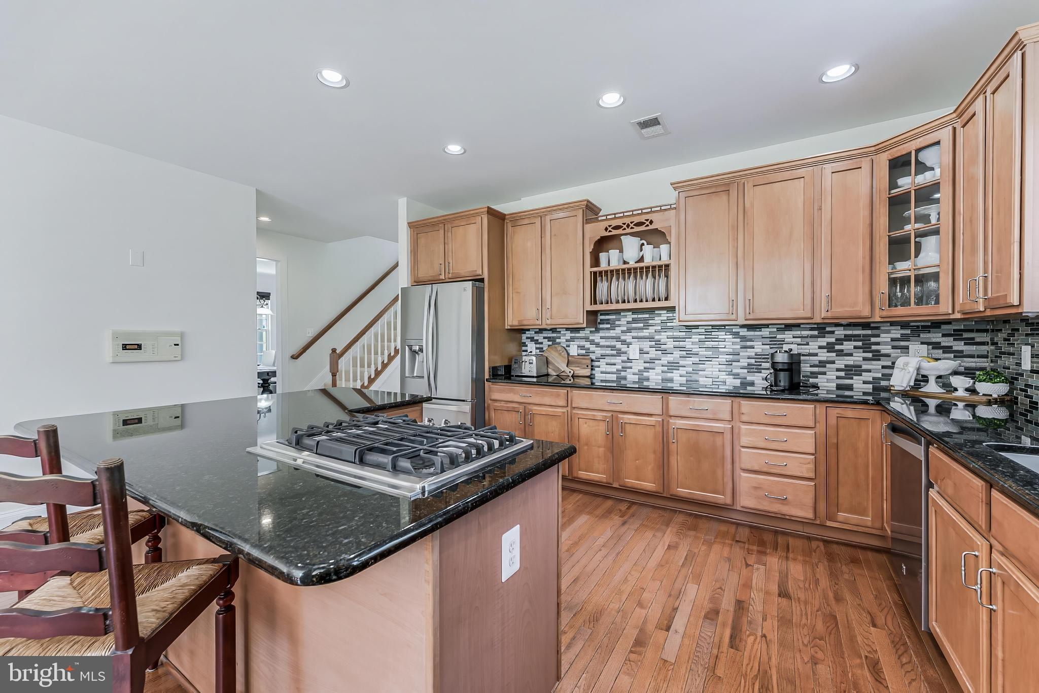 DUTCHMANS CREEK HAMLET - Residential