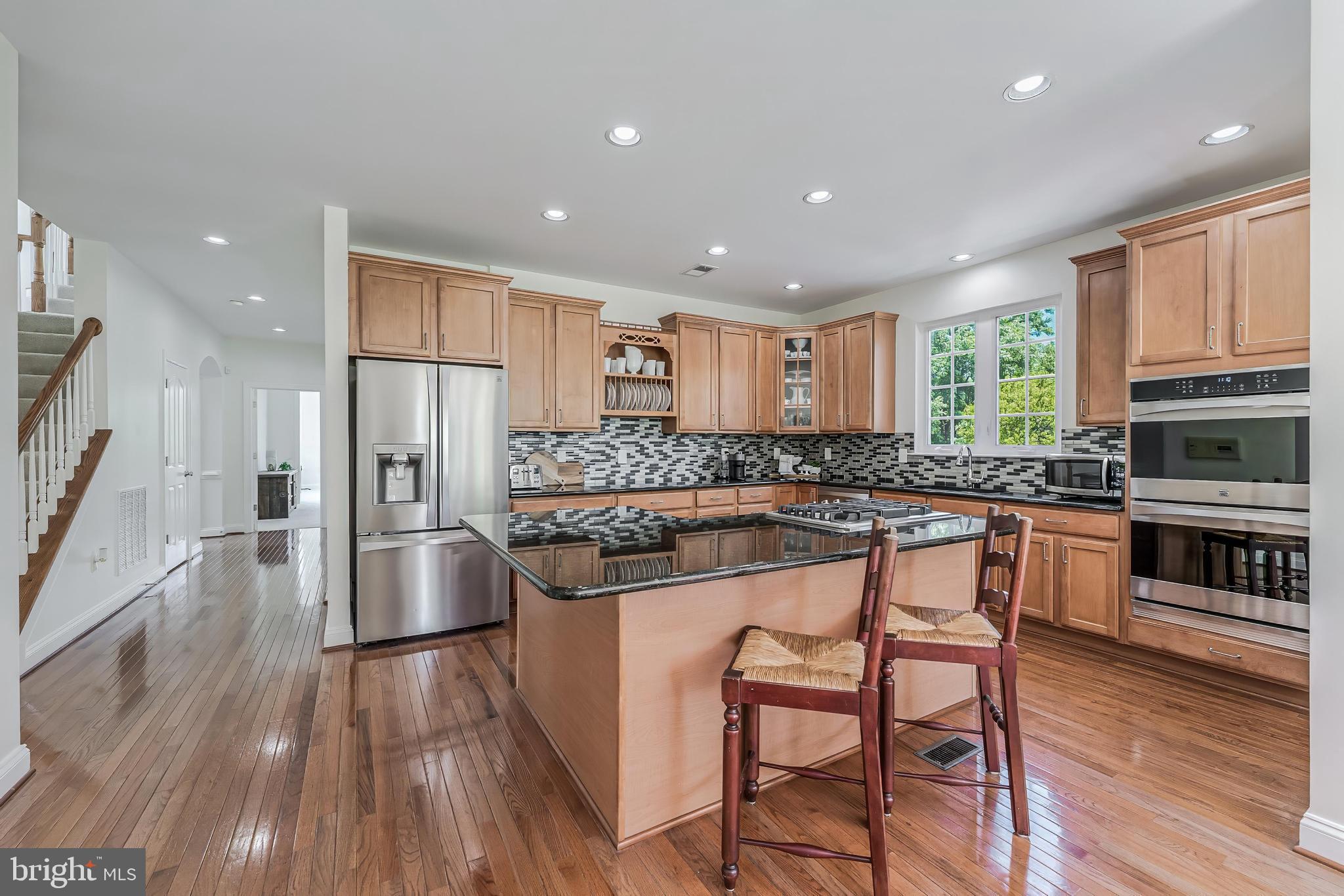 DUTCHMANS CREEK HAMLET - Residential