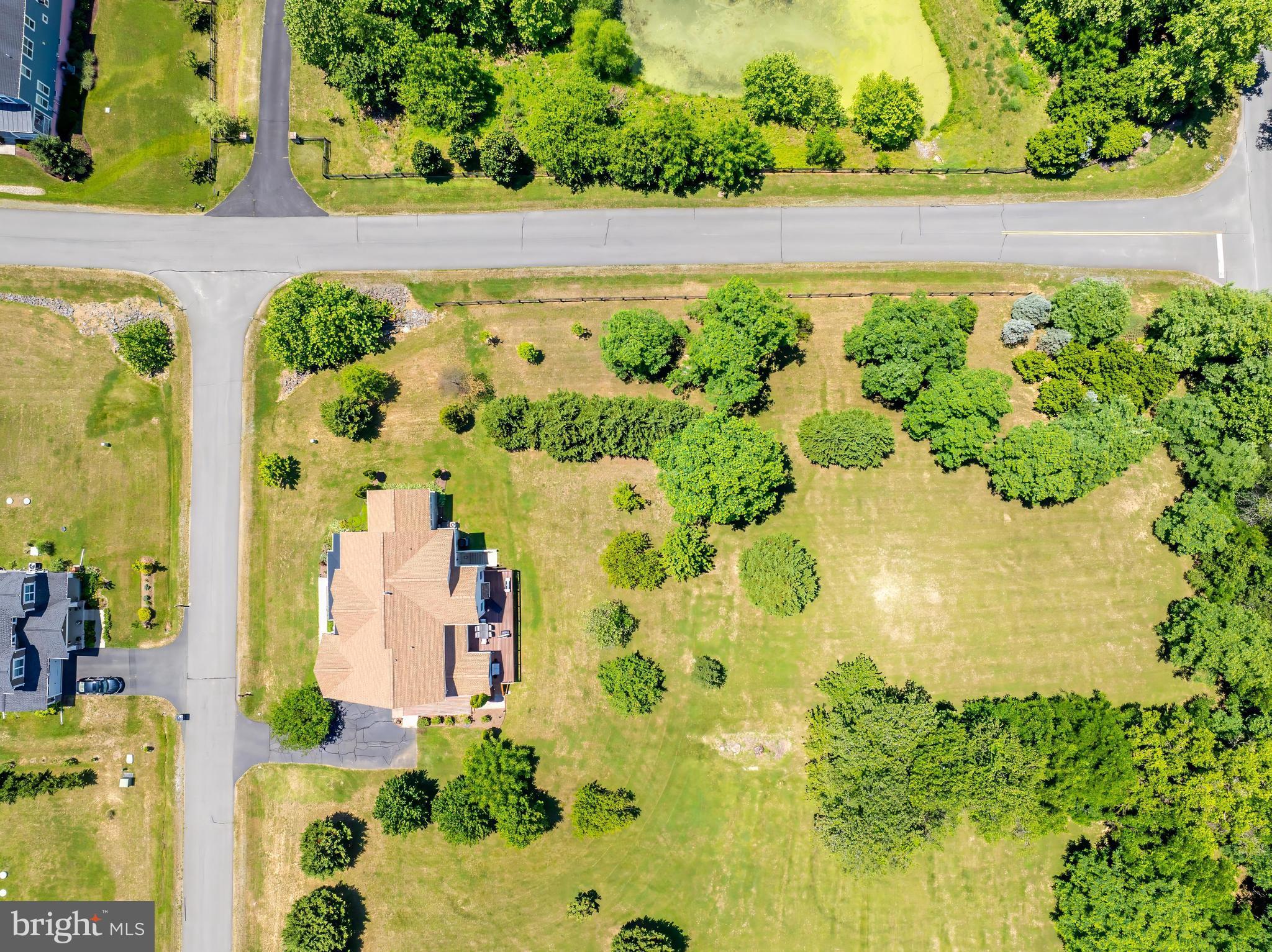 DUTCHMANS CREEK HAMLET - Residential