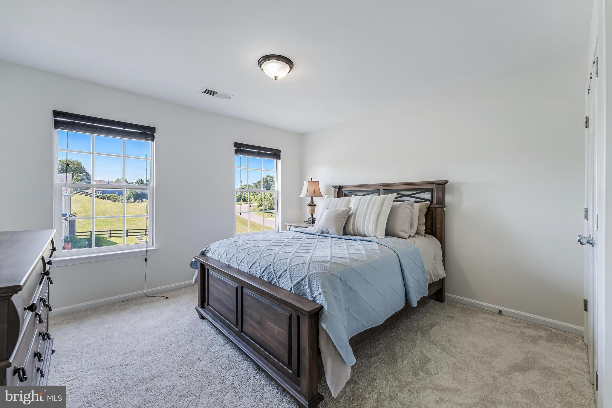 DUTCHMANS CREEK HAMLET - Residential