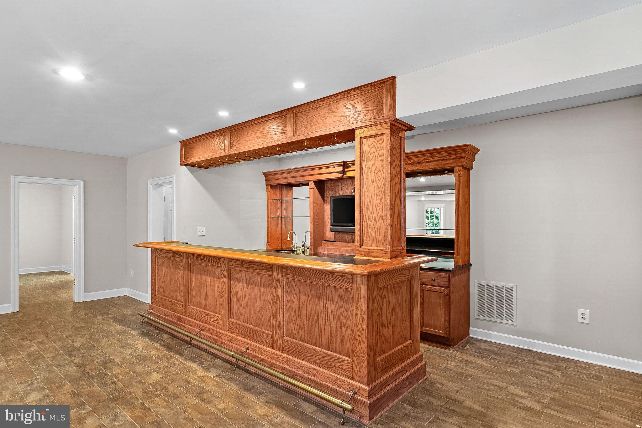 FALCON RIDGE - Residential