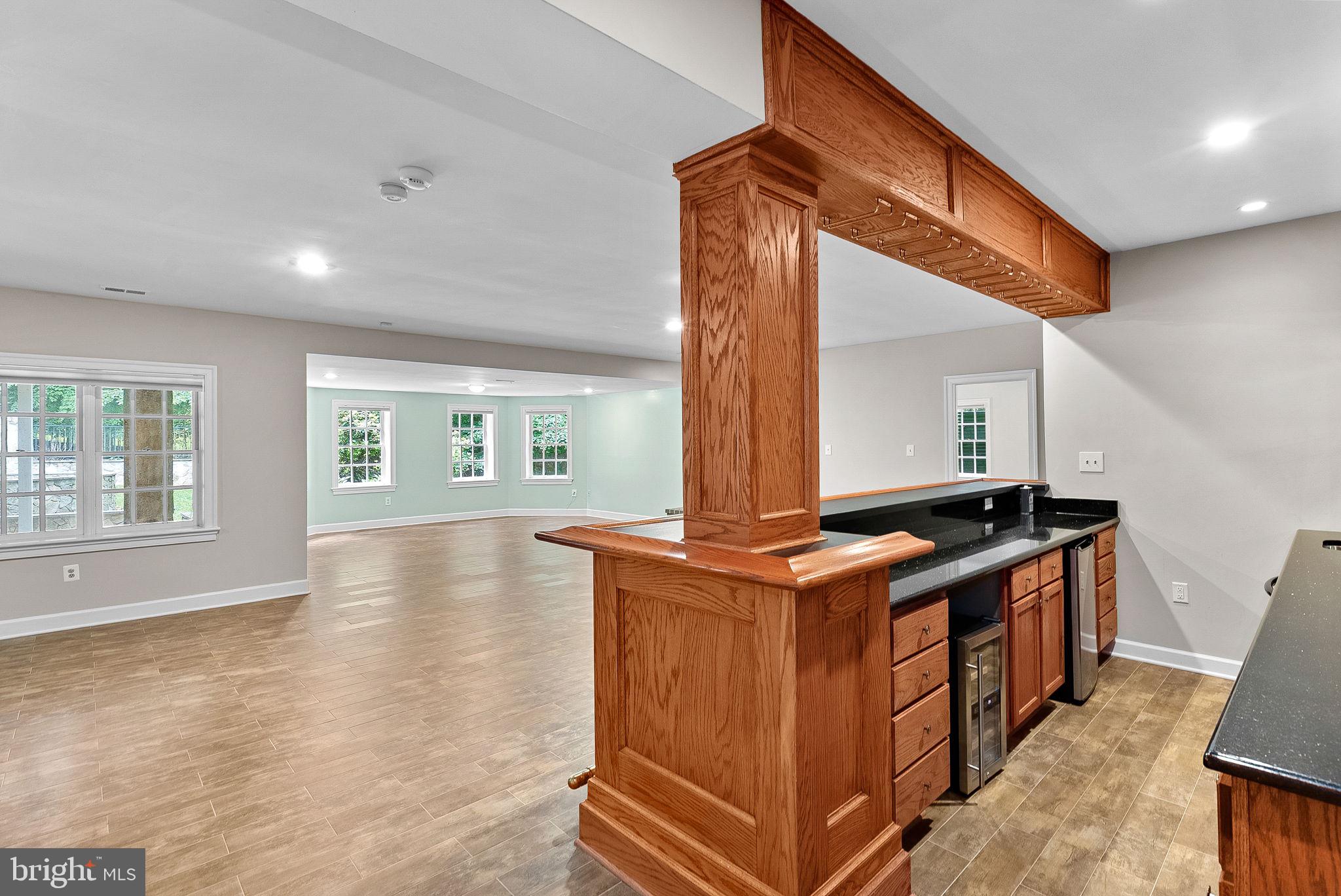 FALCON RIDGE - Residential