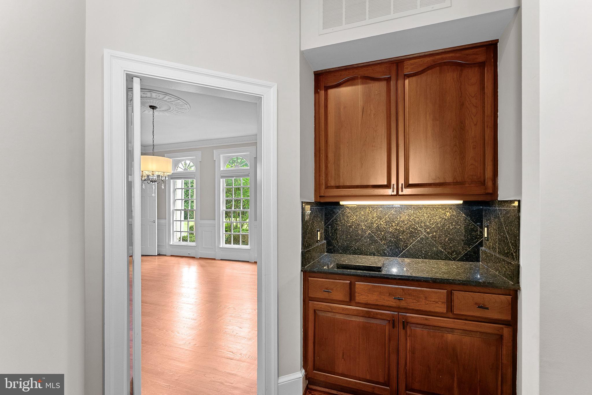 FALCON RIDGE - Residential