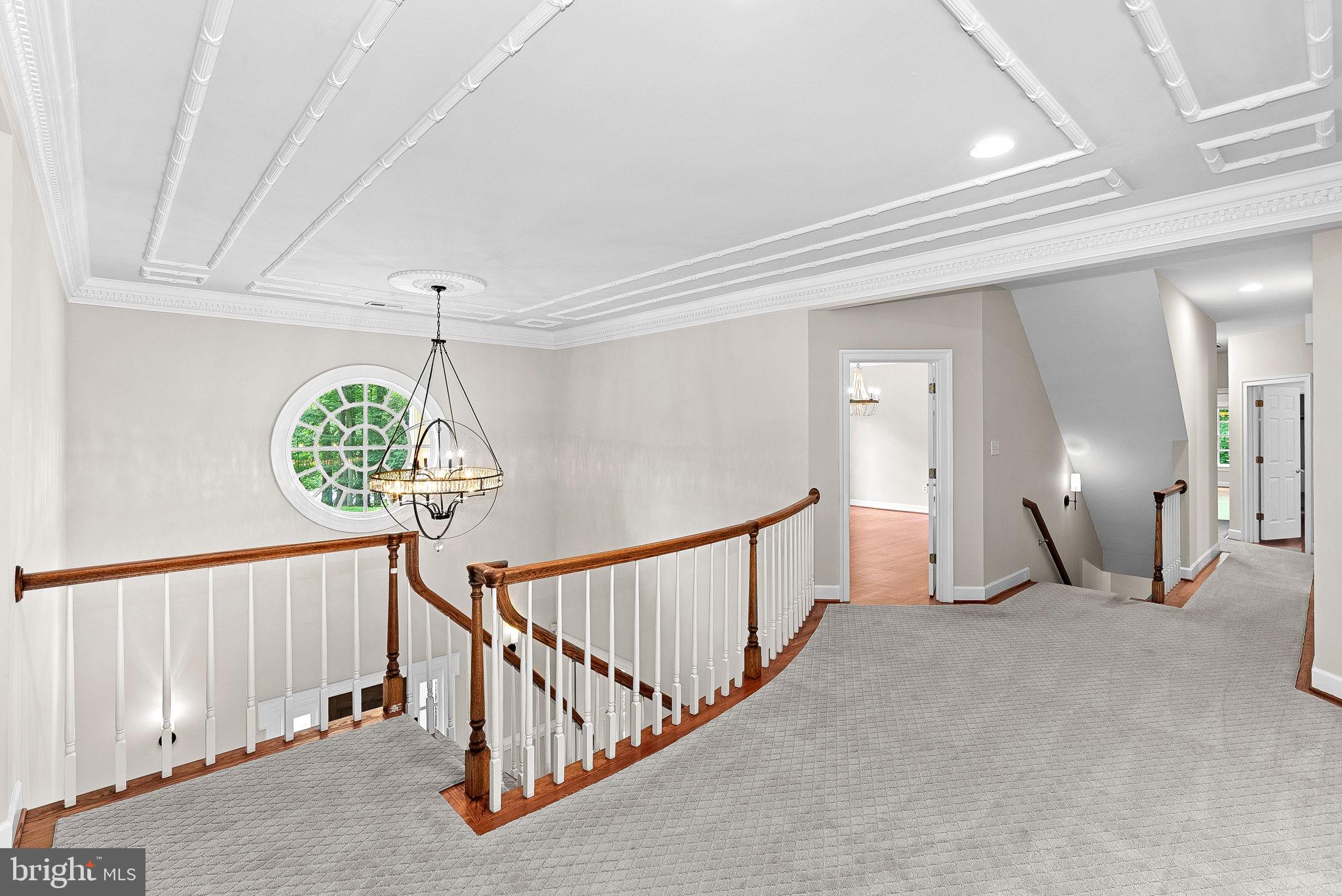 FALCON RIDGE - Residential