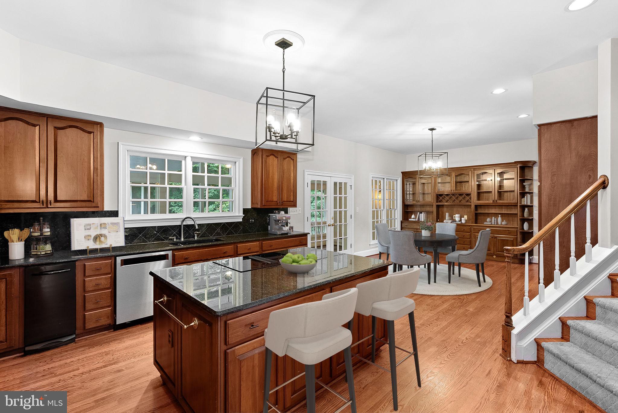 FALCON RIDGE - Residential