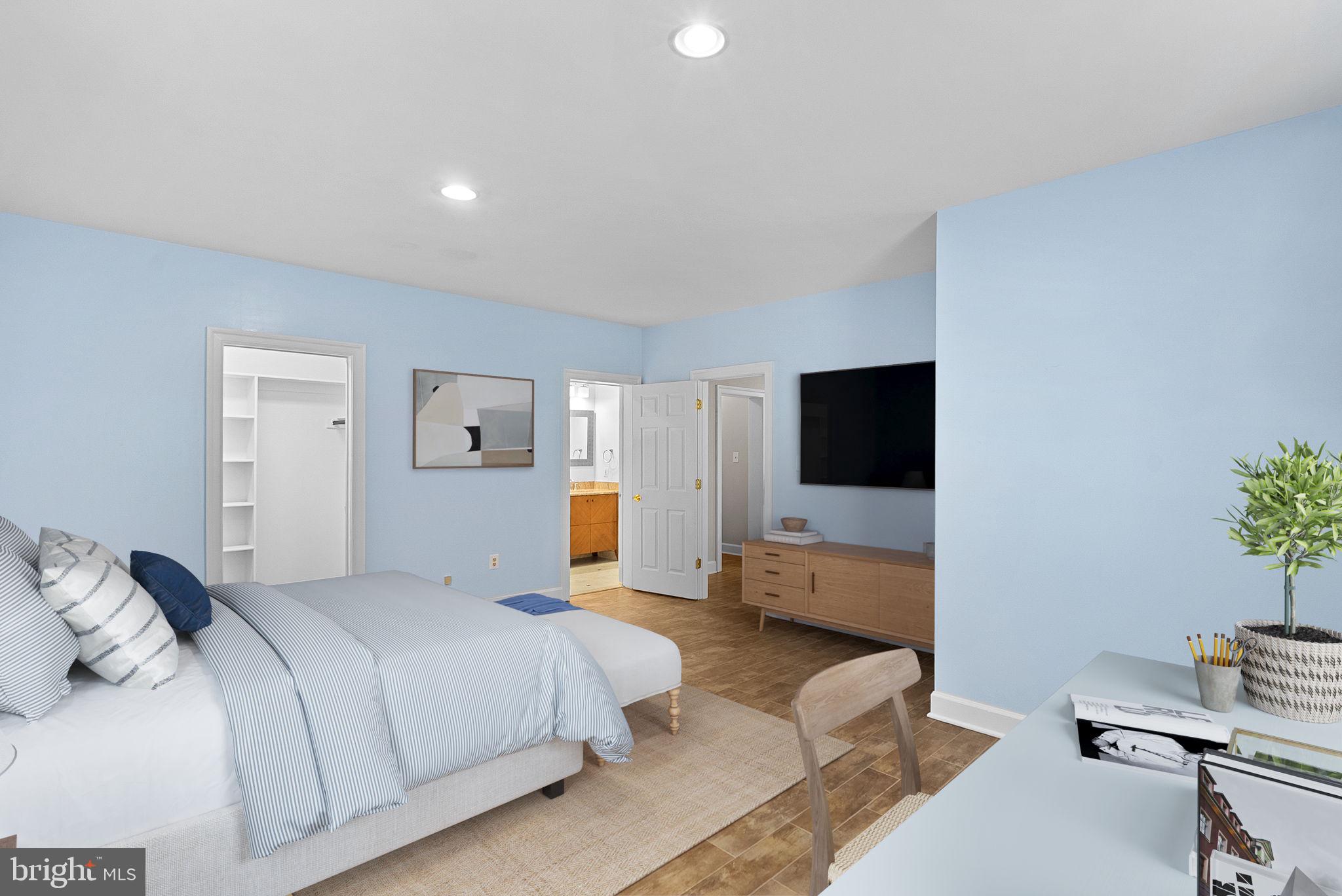 FALCON RIDGE - Residential