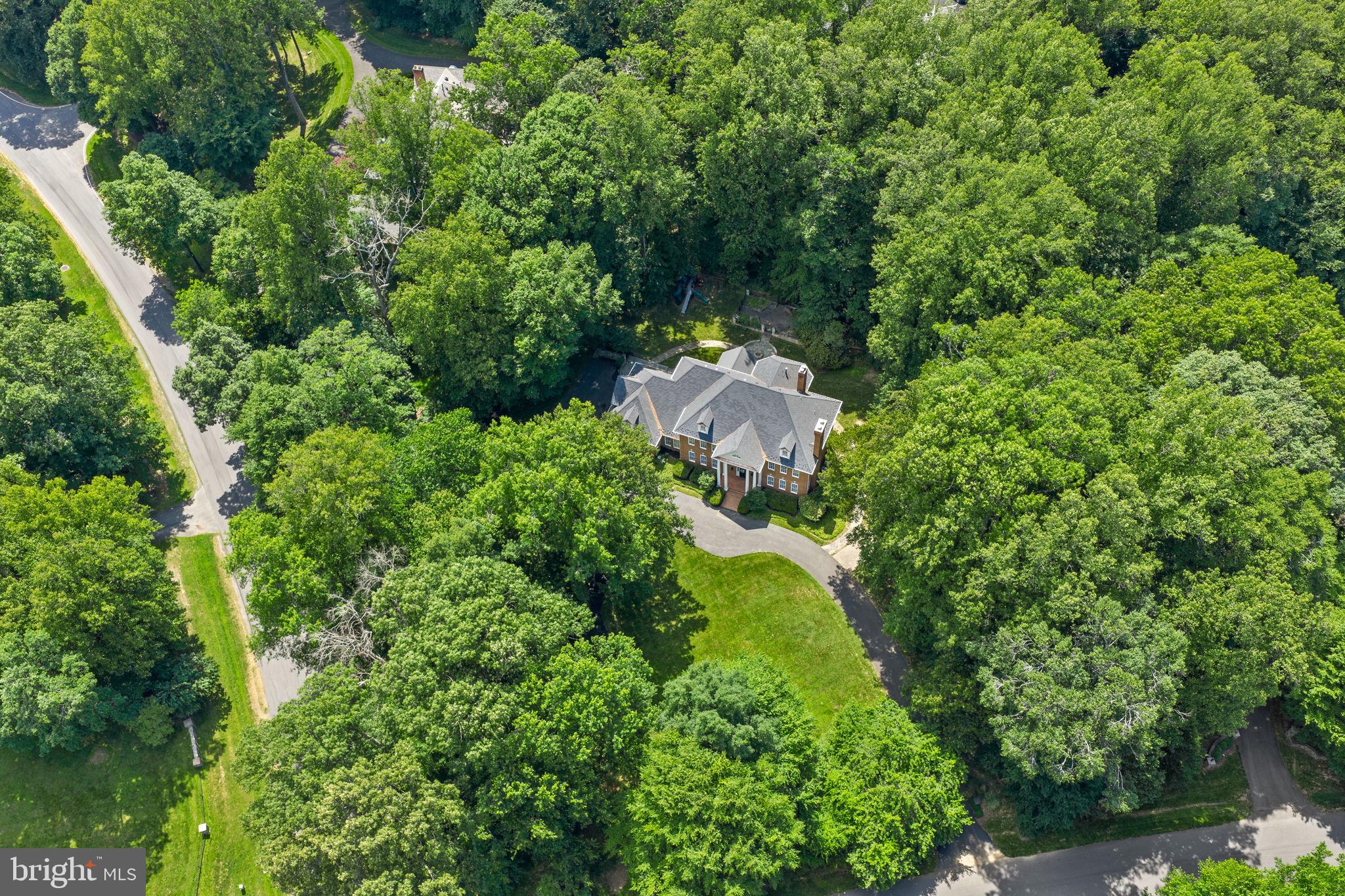 FALCON RIDGE - Residential